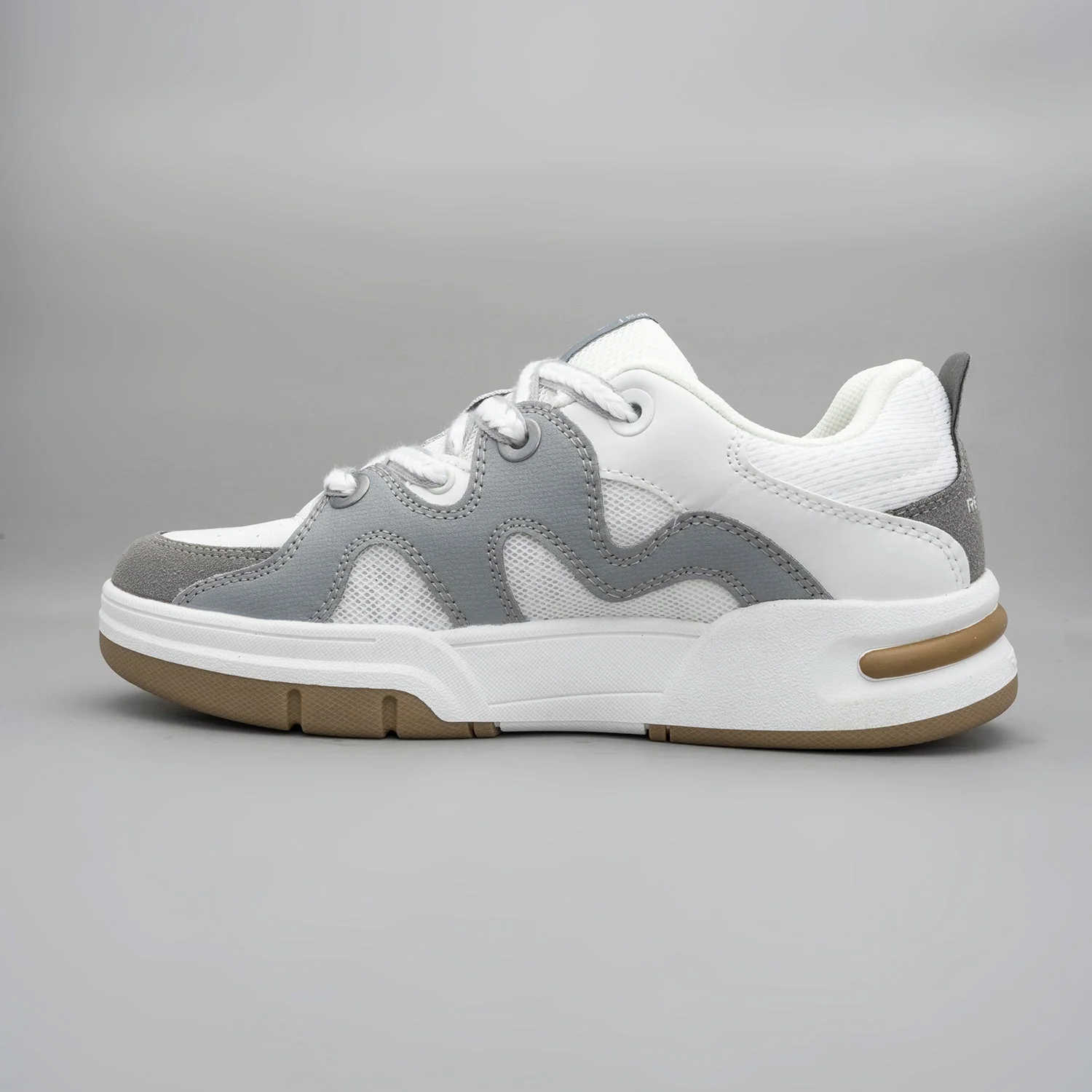 Men's Sneakers for Casual Everyday Comfort - Image 3