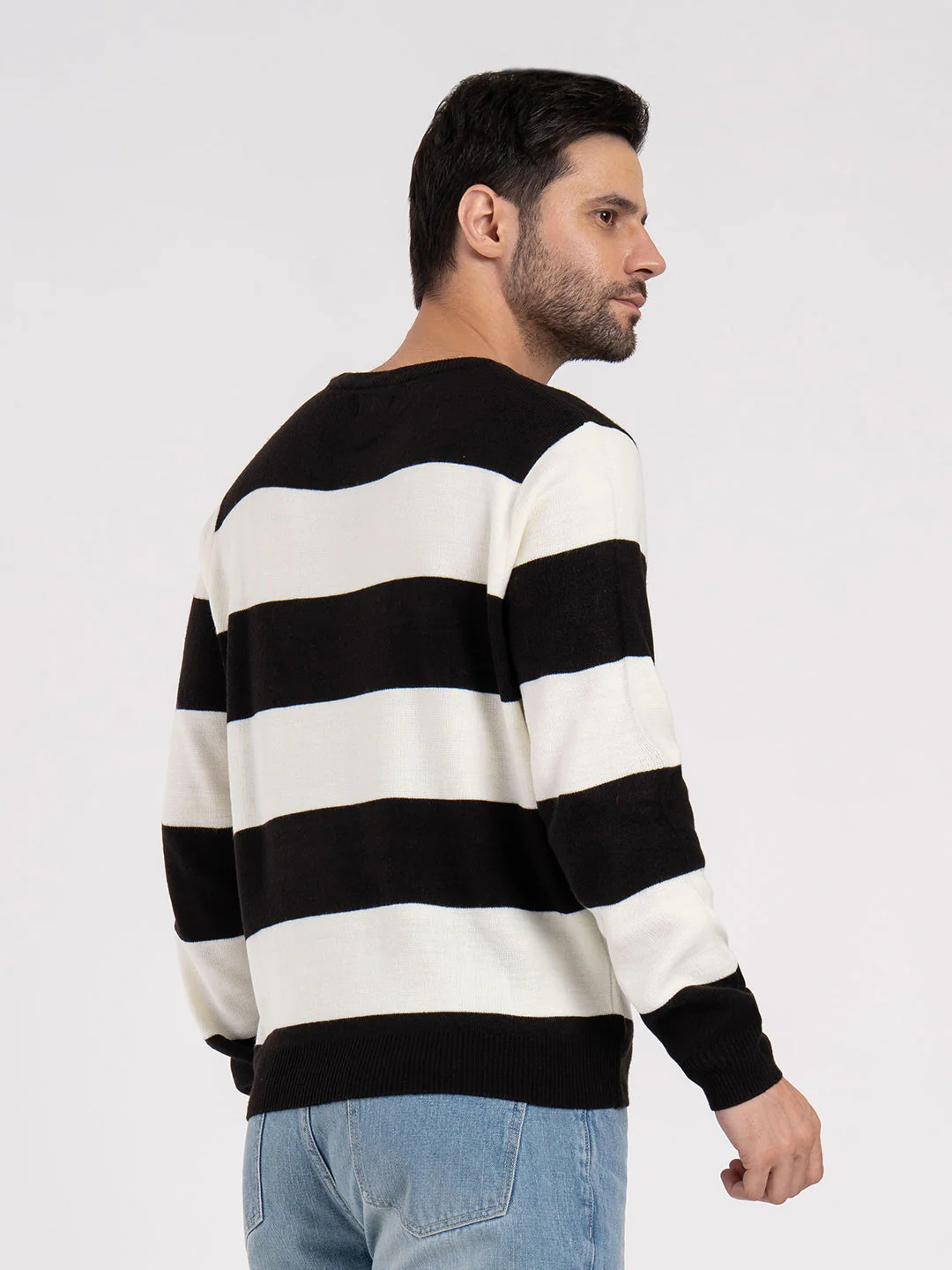 Mens Sweater for Casual Contemporary Style - Image 3