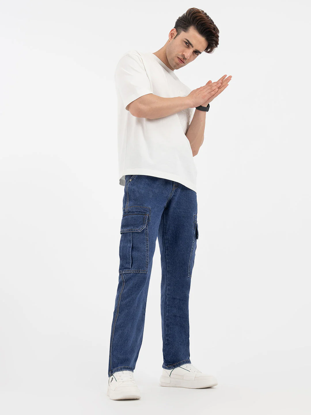 Red Tape Mid Blue Jeans for Men - Image 5