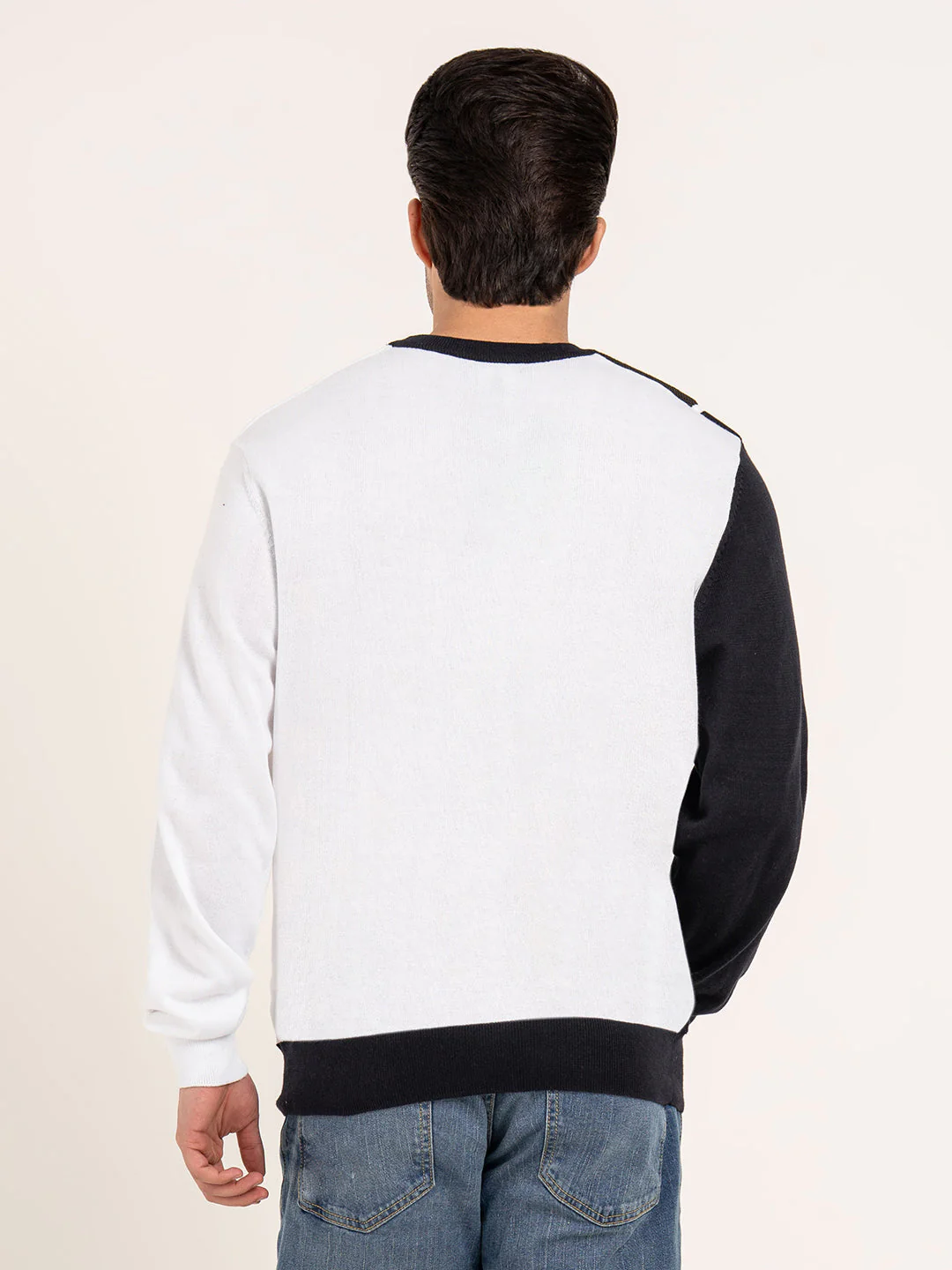 Off-White Men's Pullover Sweater for Winter - Image 4