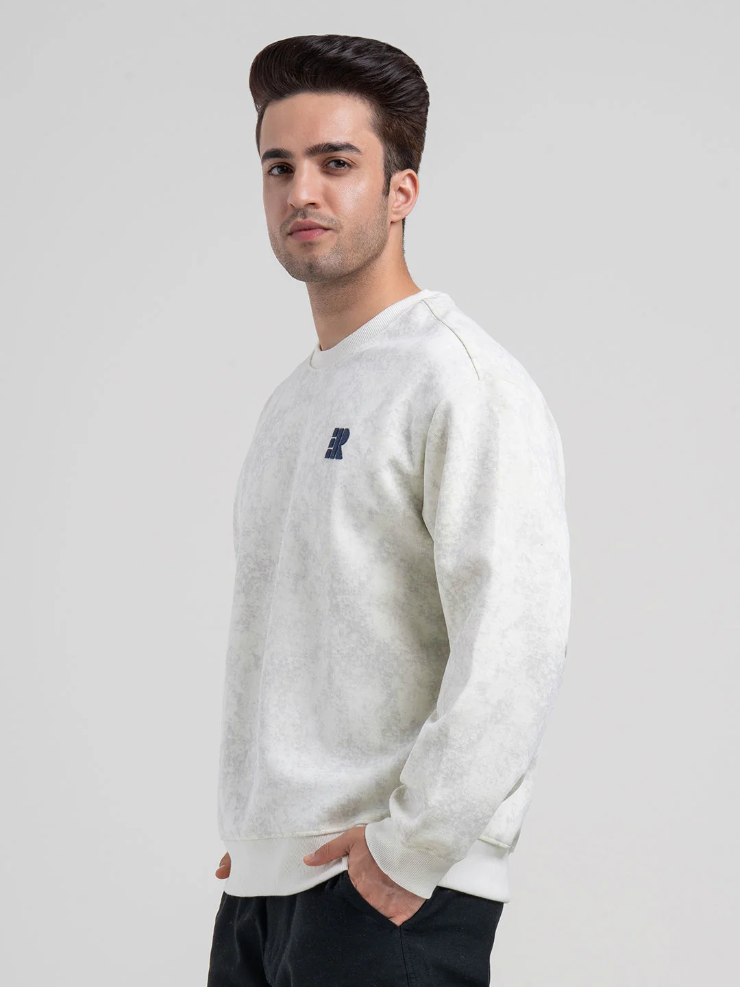 Off-White Winter Baggy Sweatshirt for Men  | Winter-Ready Streetwear Comfort - Image 4
