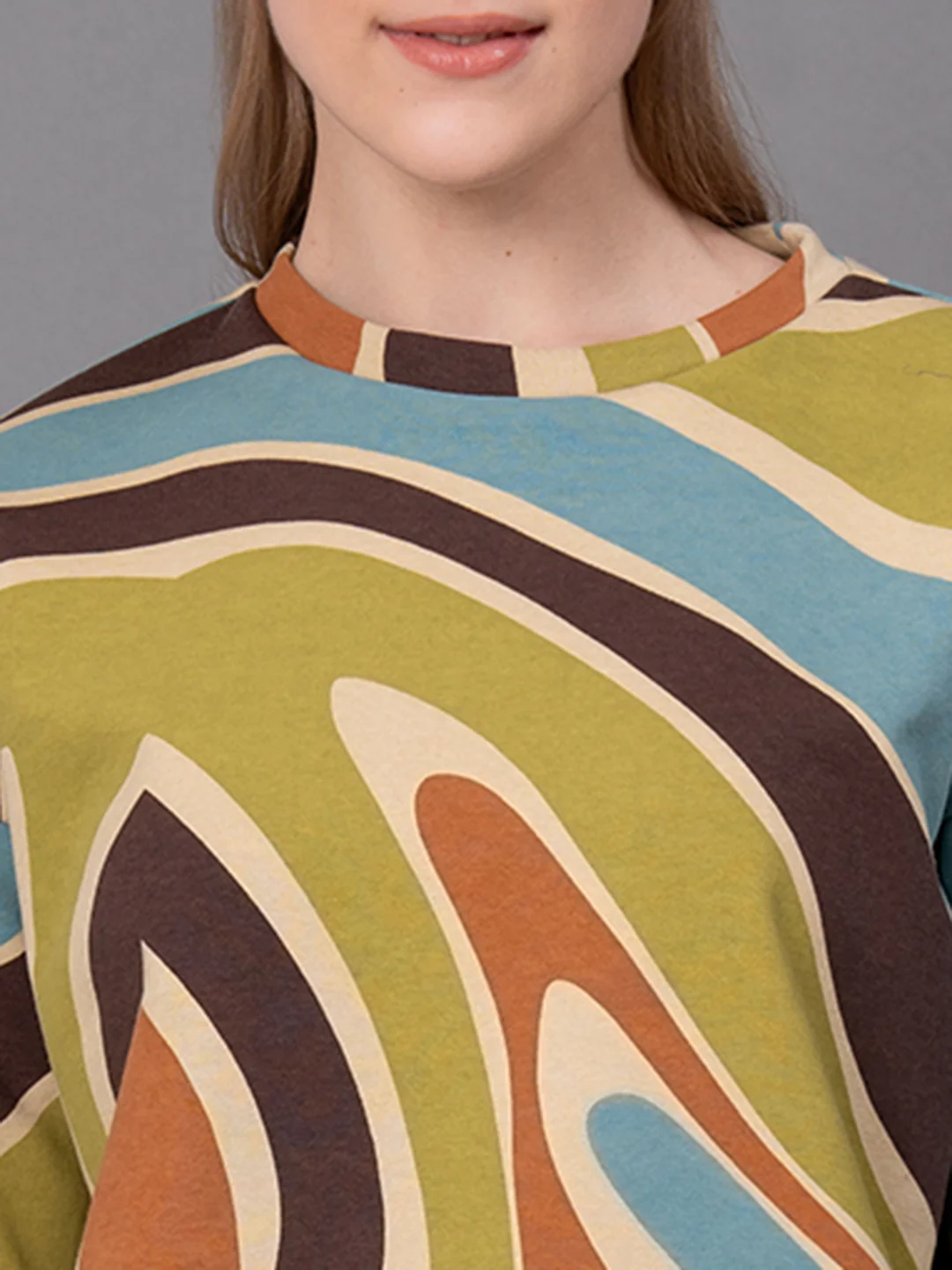Off White Printed Cotton Poly Fleece Women's Sweatshirt - Image 4