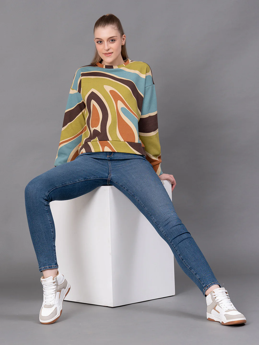 Off White Printed Cotton Poly Fleece Women's Sweatshirt - Image 5