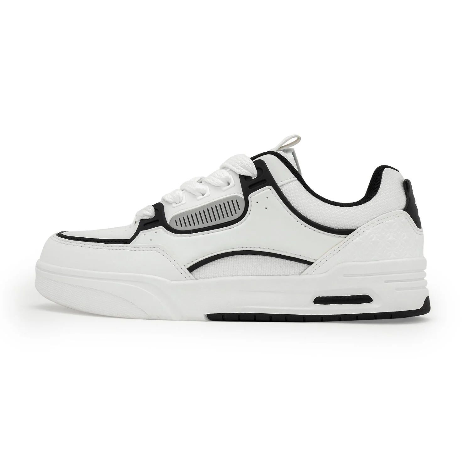 Sneakers for Men in Black and White | Lifestyle Sneakers - Image 3