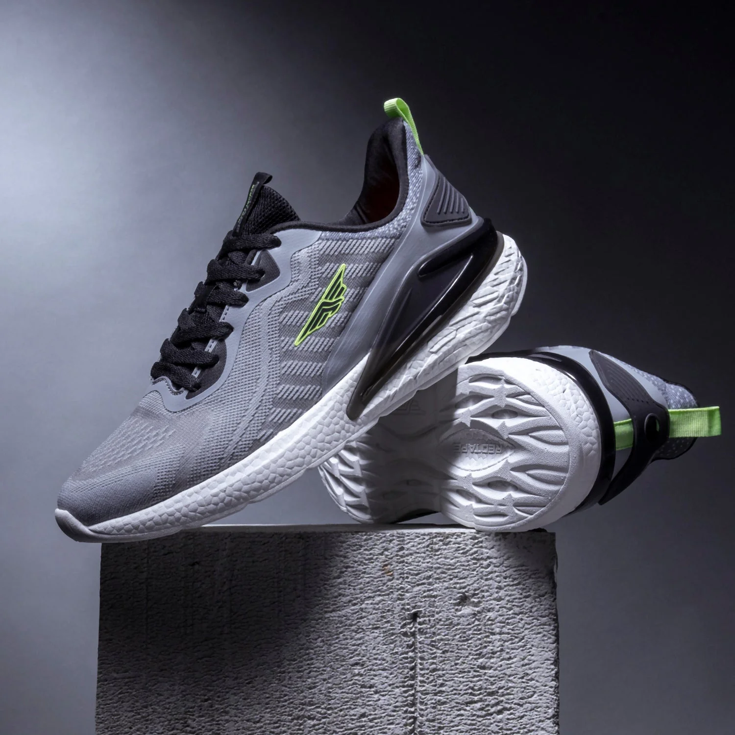 Sports Shoes for Men - Image 6