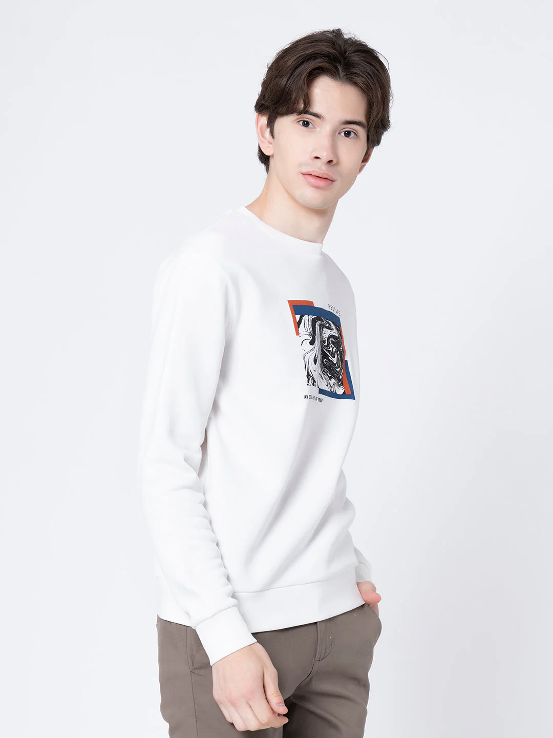 Stylish Off White Round Neck Sweatshirt for Men - Image 6