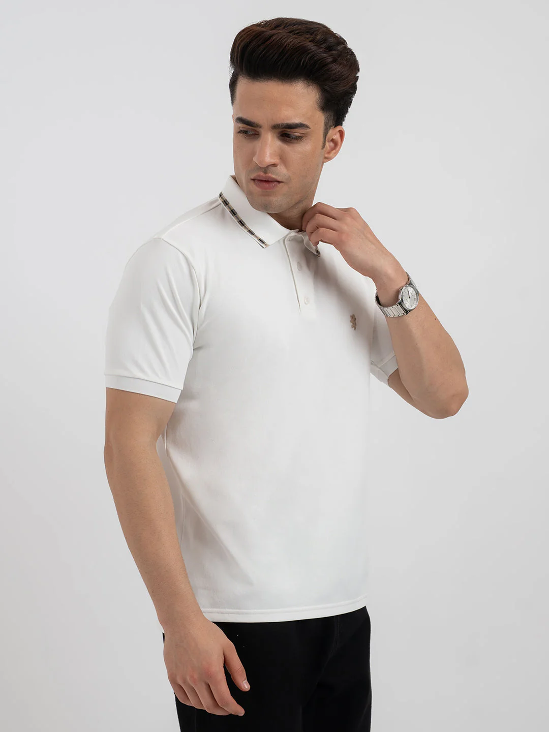 Red Tape White Polo T-Shirt for Men - Image 6