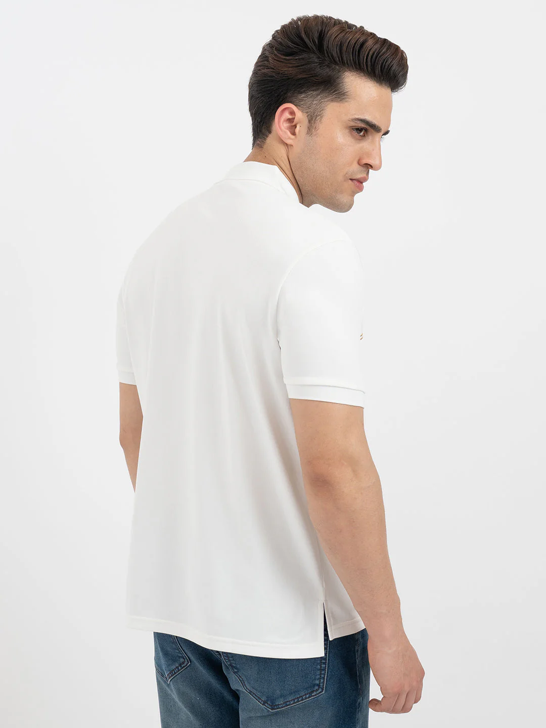 Red Tape White Polo T-Shirt for Men - Image 3