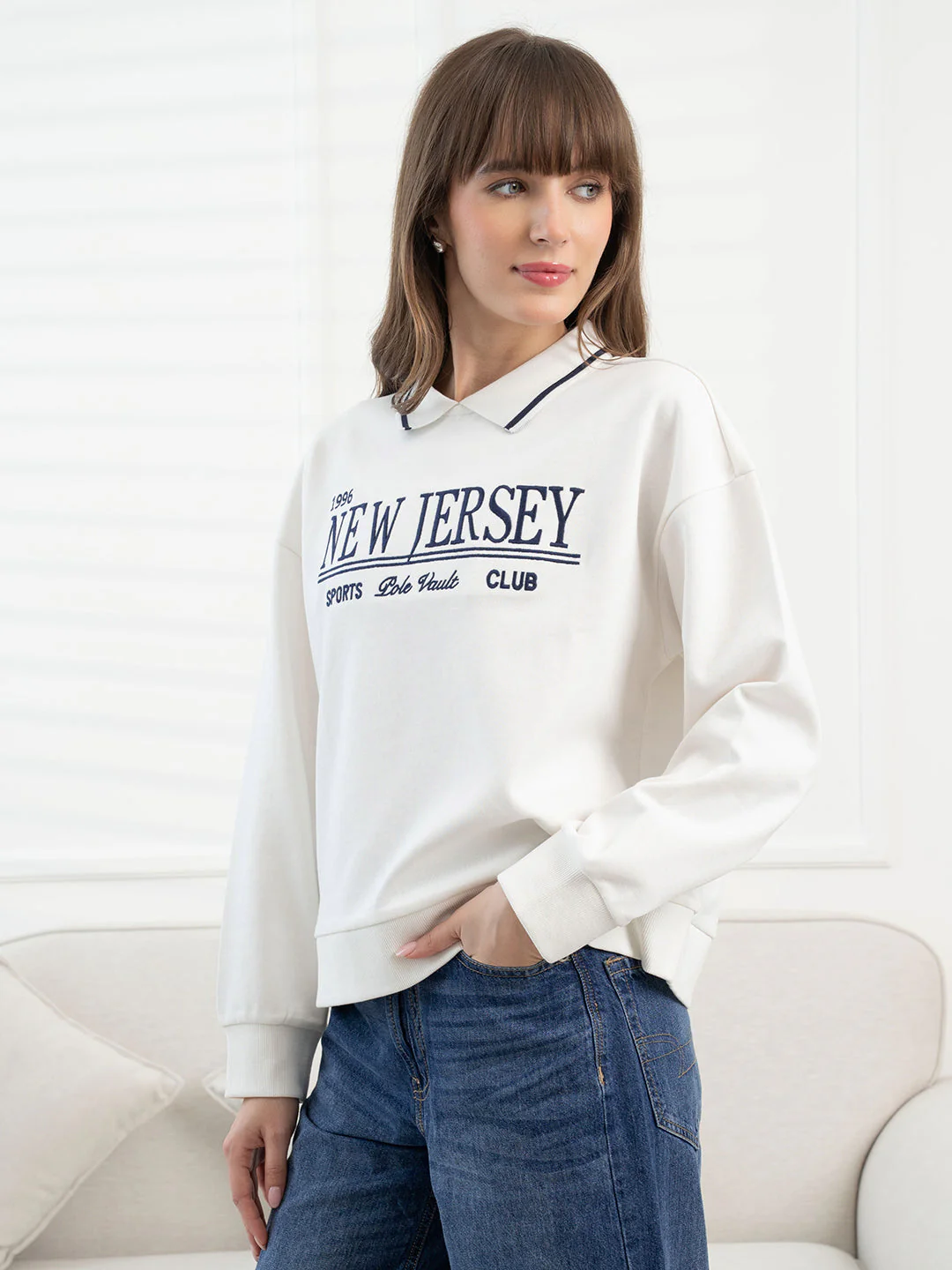 White Sweatshirt for Women - Image 2
