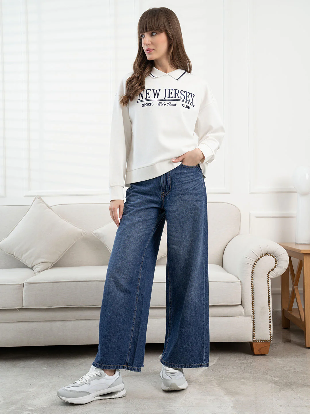 White Sweatshirt for Women - Image 6