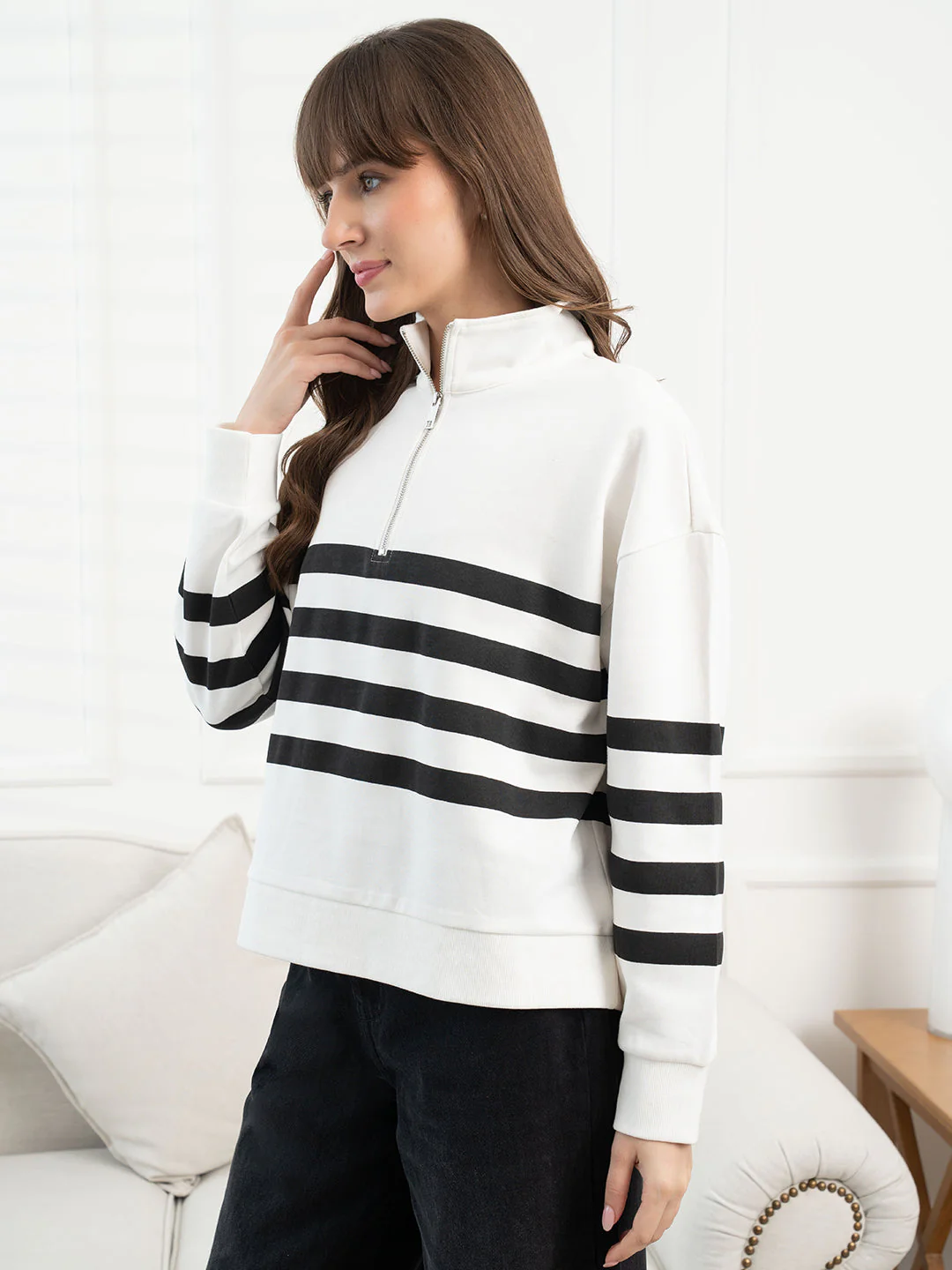 White Sweatshirt for Women - Image 2