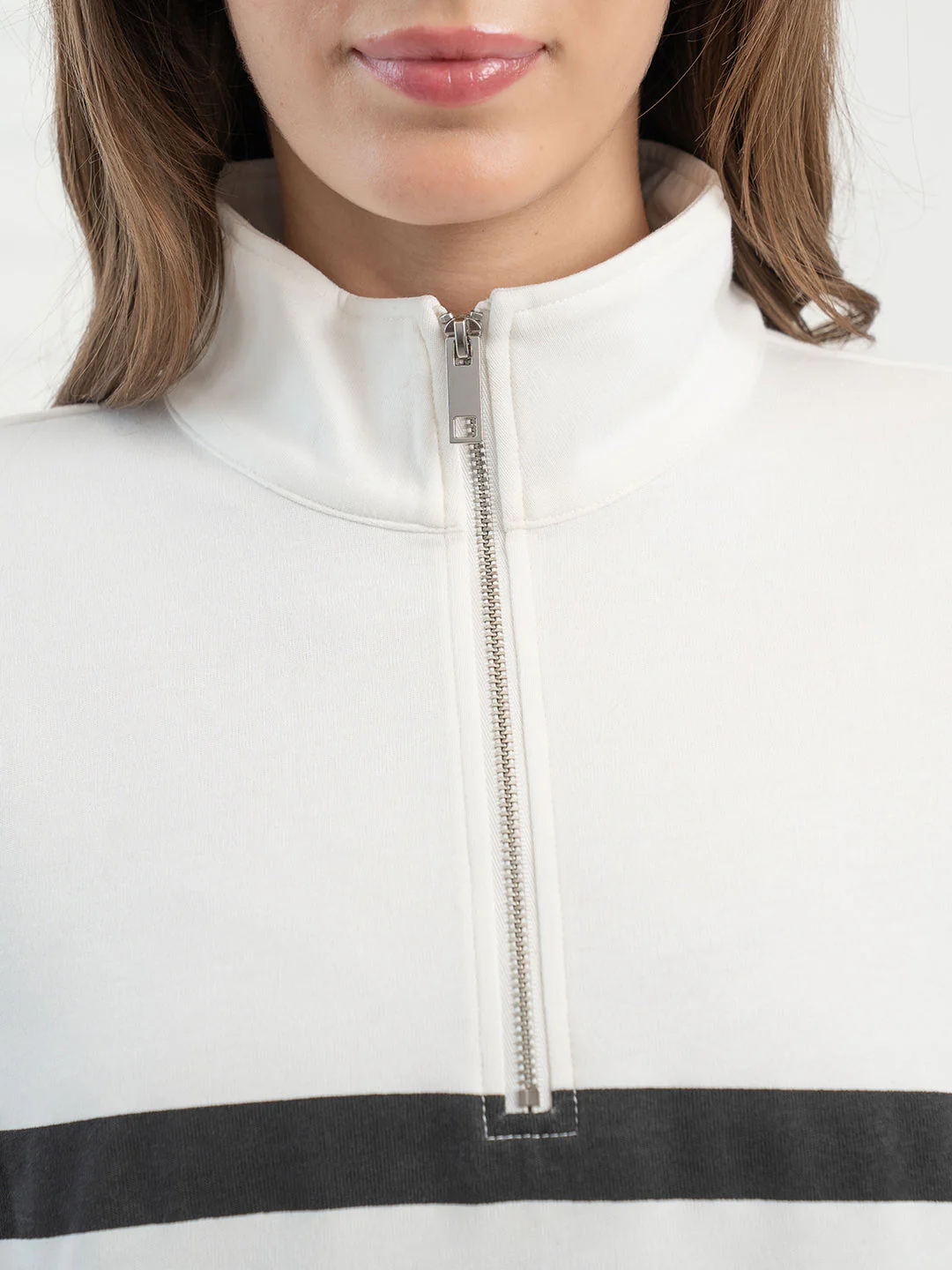 White Sweatshirt for Women - Image 5