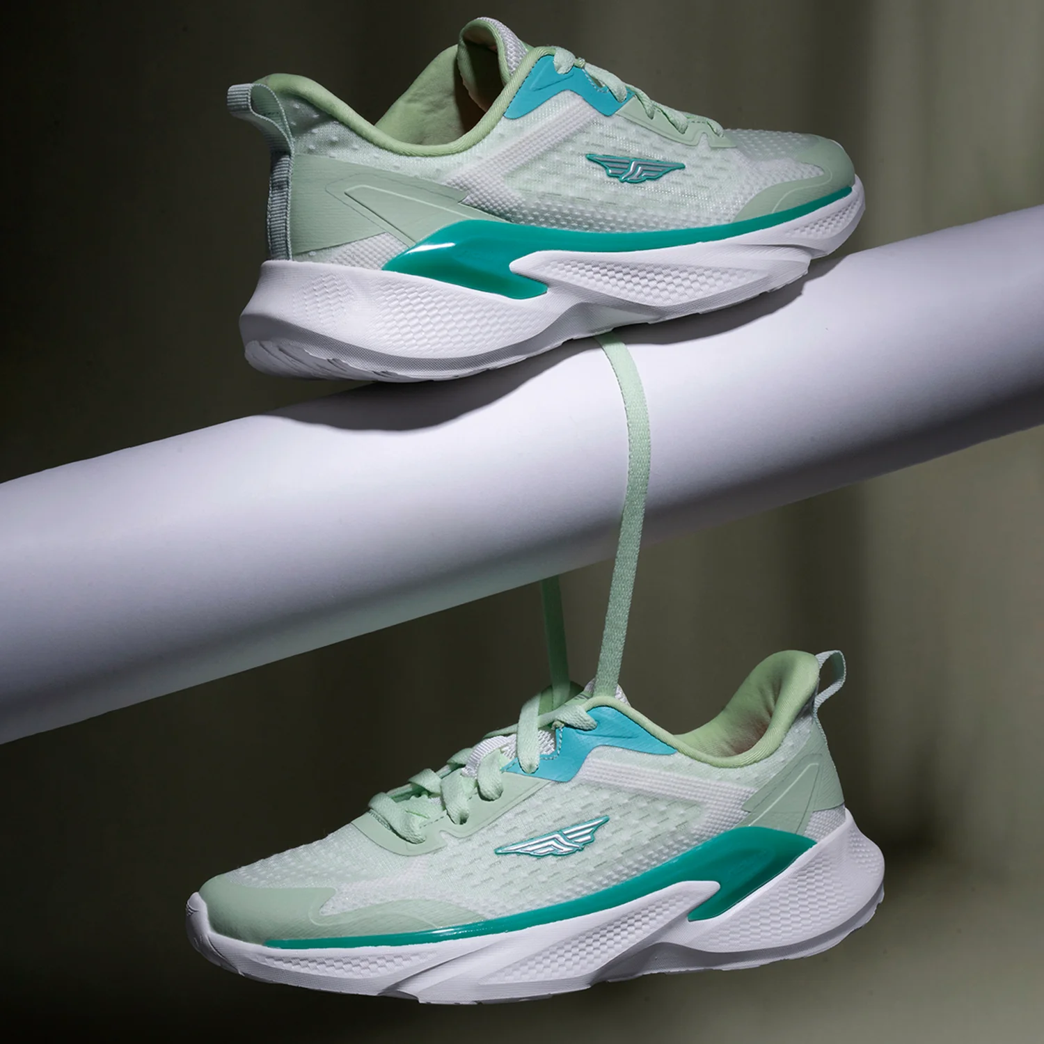 Women Green Walking Shoes - Image 6