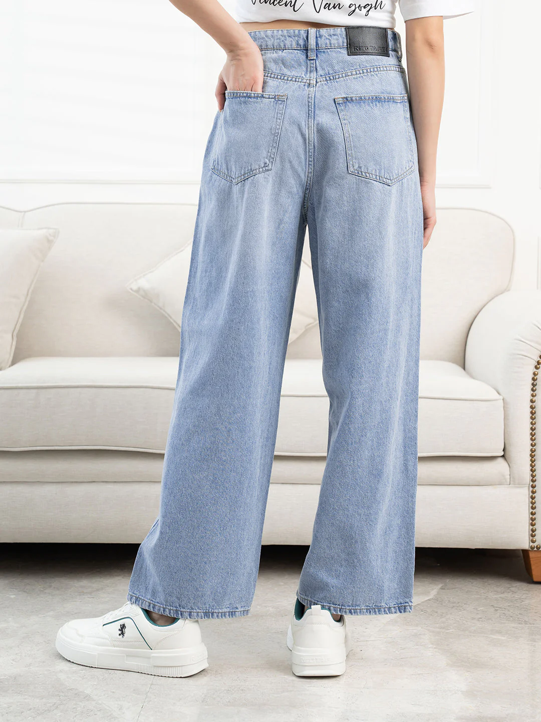Womenâ€™s Ice Blue Jeans - Image 4