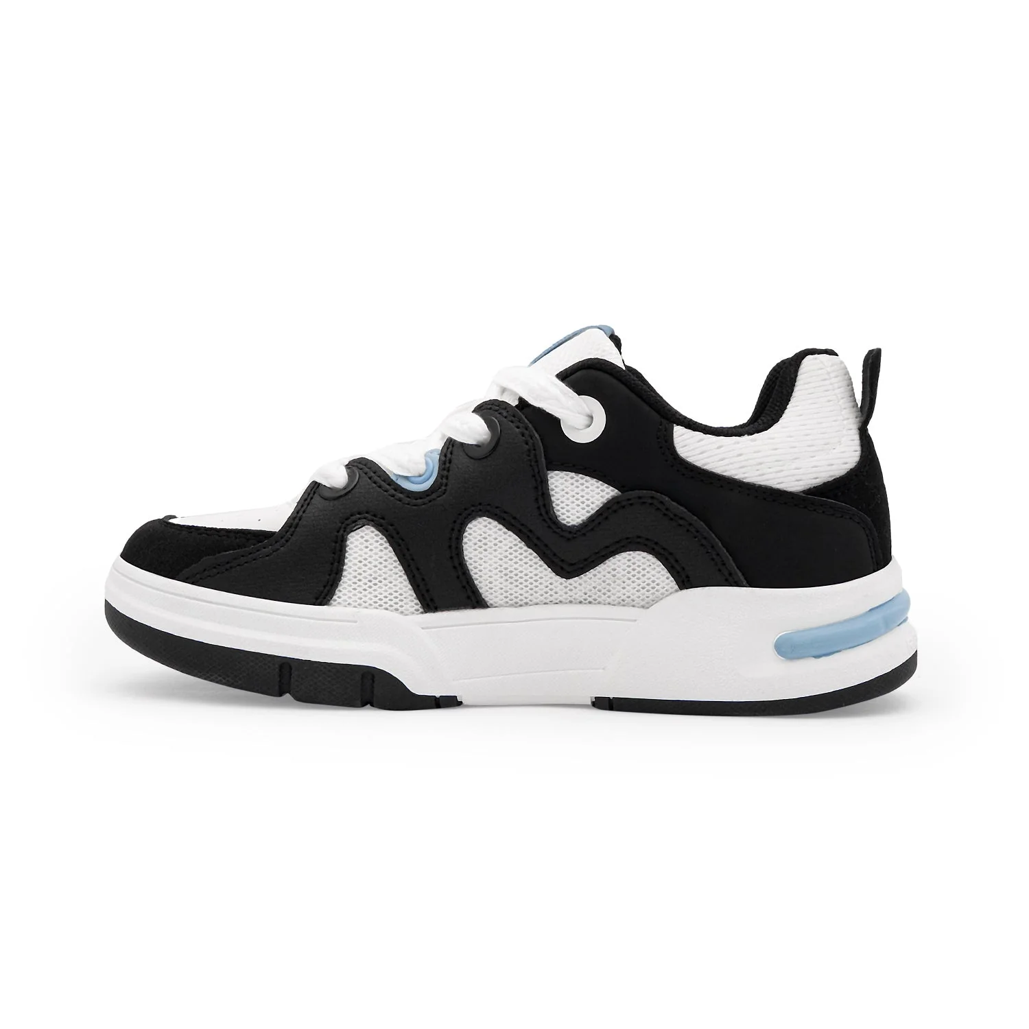 Women's  Sneakers for Laidback Comfort and Everyday Urban Style - Image 4