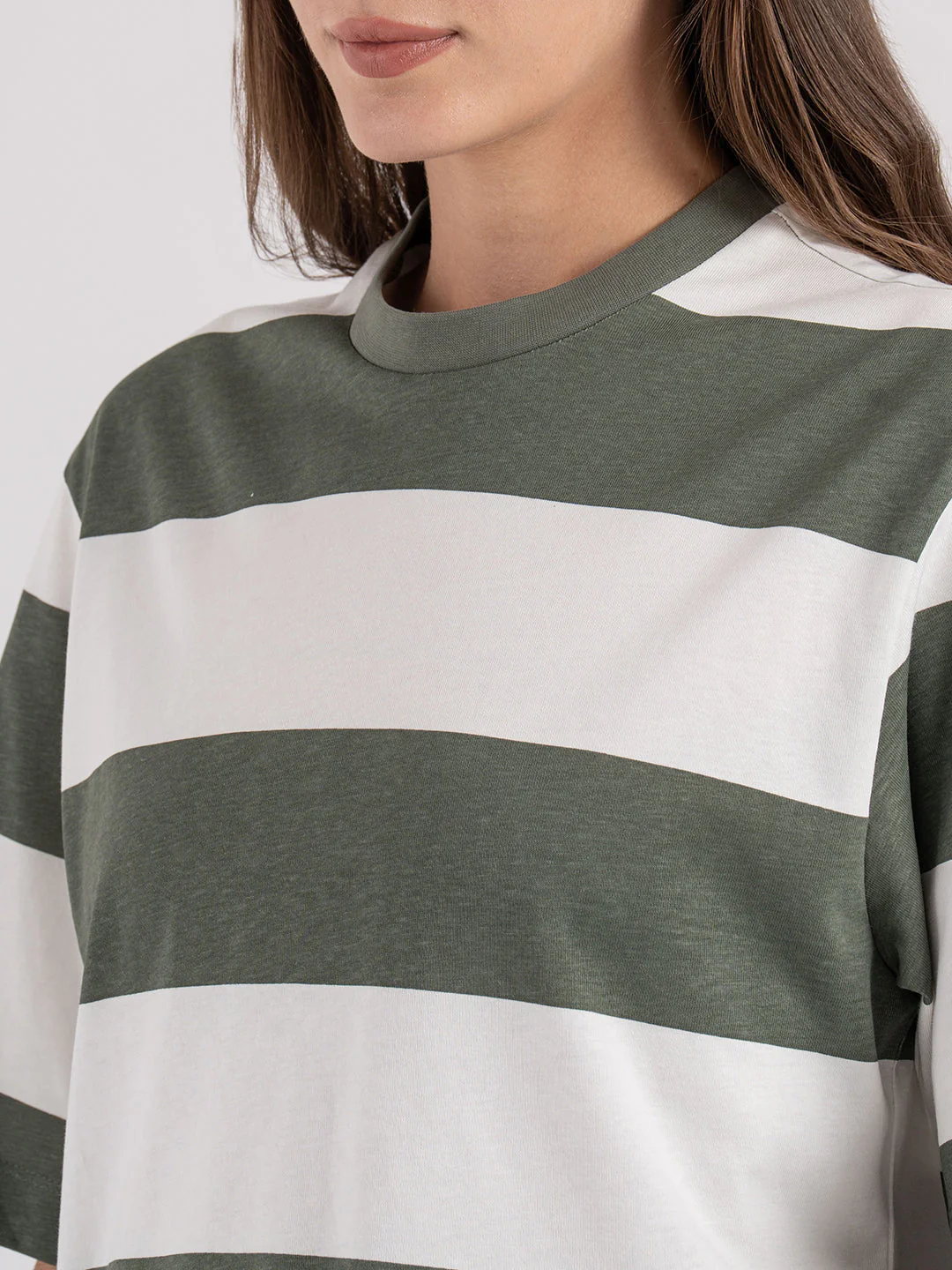 Women's Striped Round Neck T-Shirt - Image 4