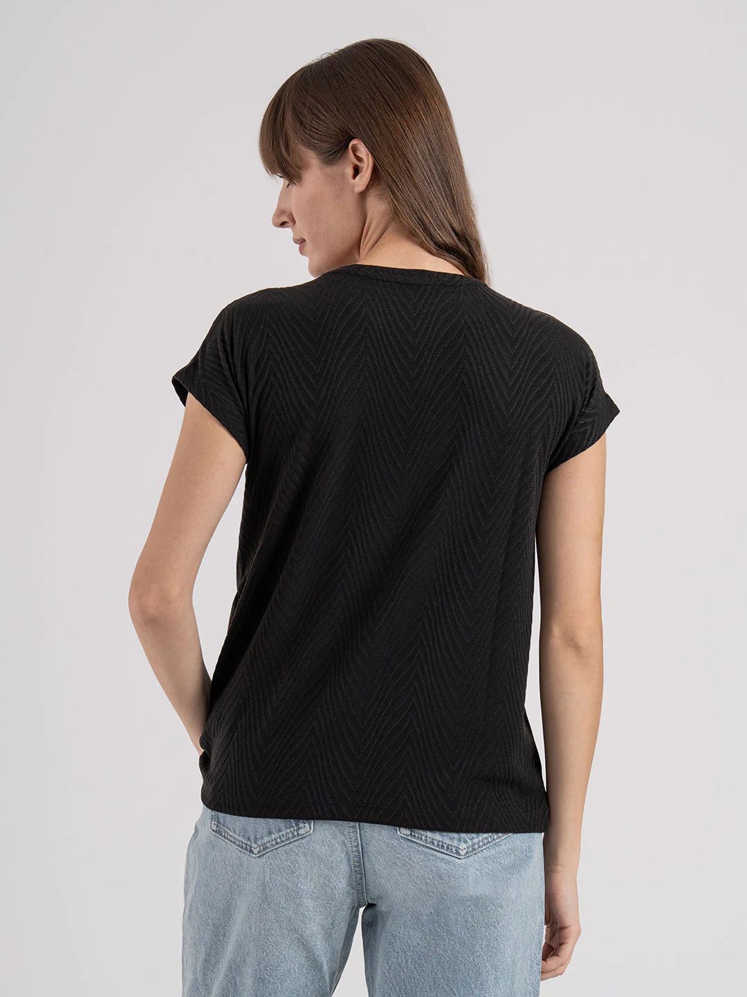 Women's Textured Round Neck T-Shirt - Image 3