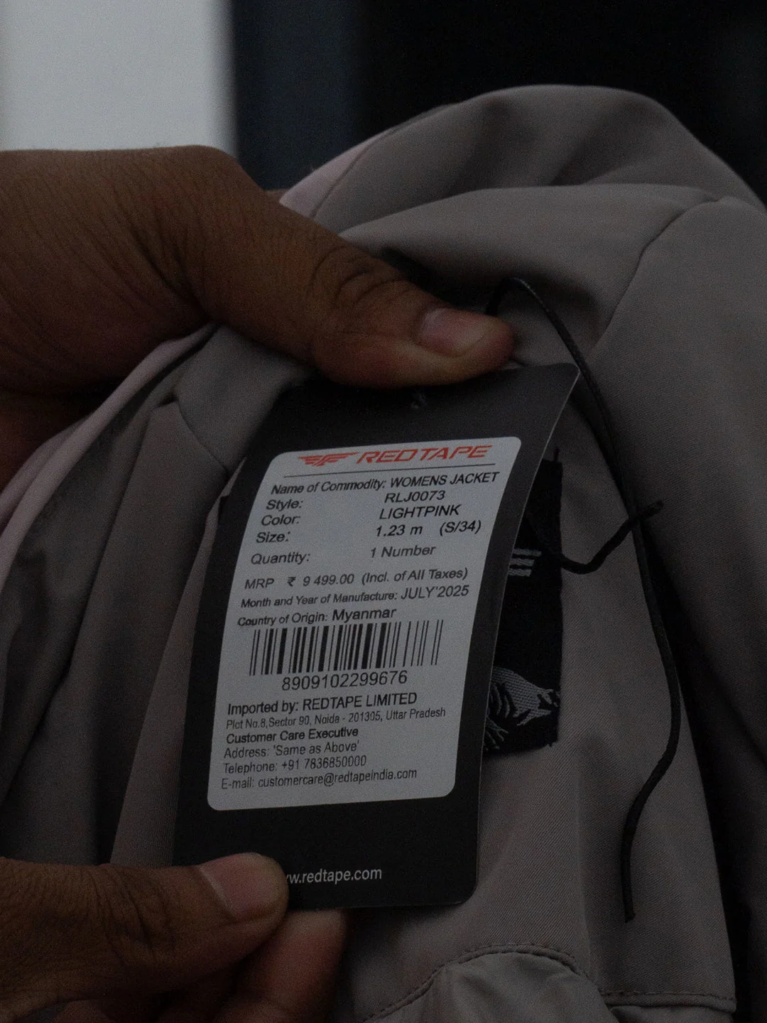 Women's Hooded Jacket for Everyday Warmth - Image 8