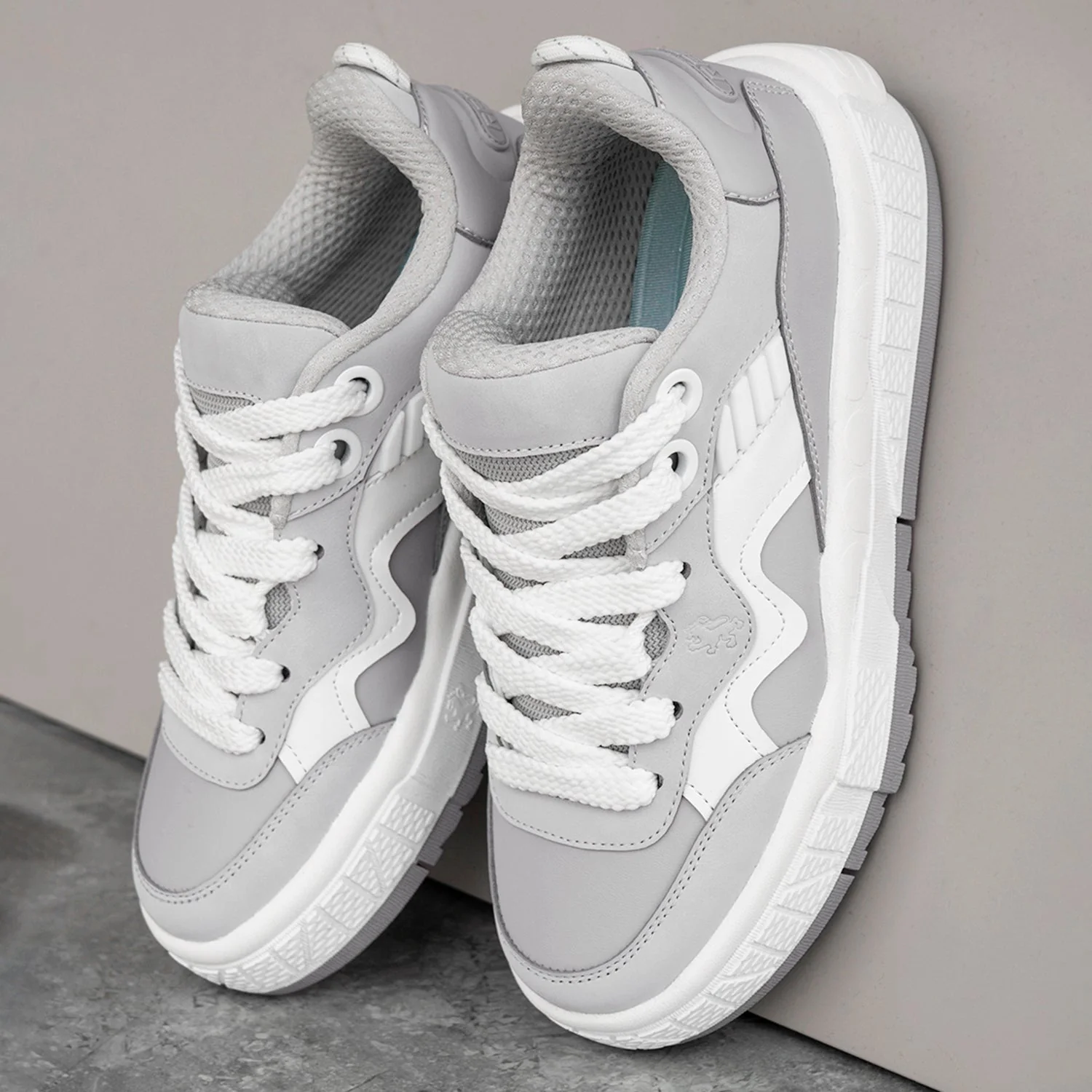 Women's Lifestyle Sneakers for Elevated Everyday Style - Image 6