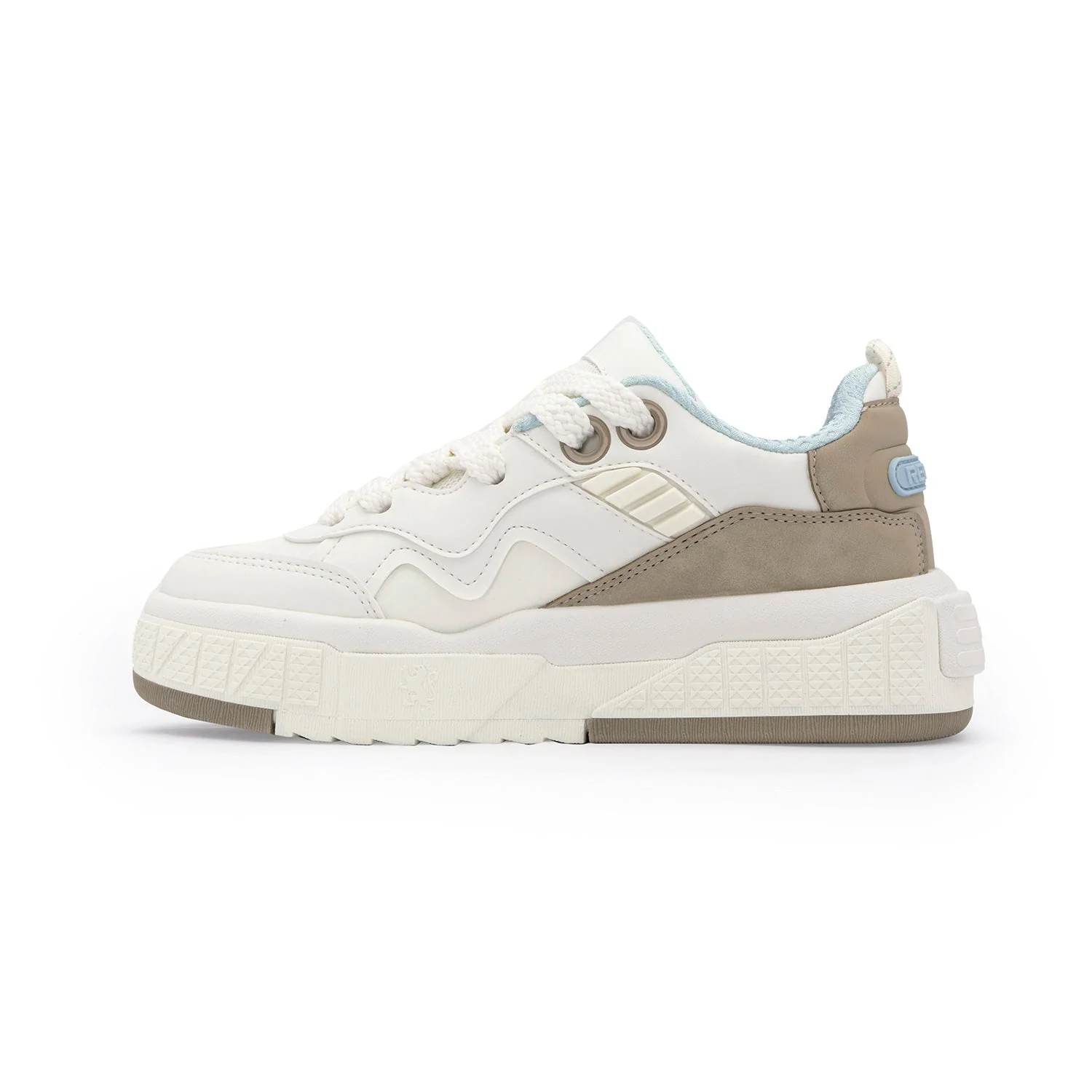 Women's Lifestyle Sneakers for  Effortless Everyday Style - Image 3