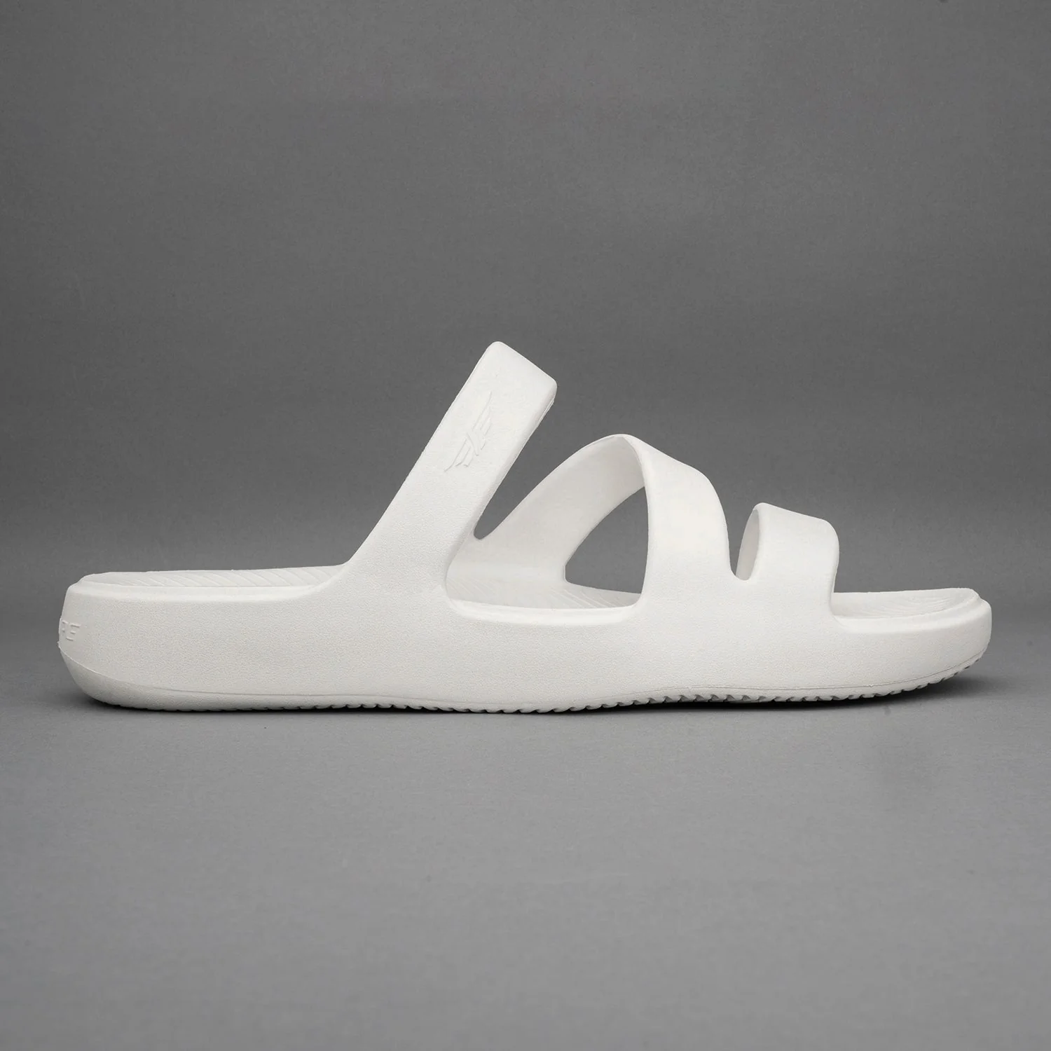 Women's Sliders for Lightweight Everyday Comfort - Image 2