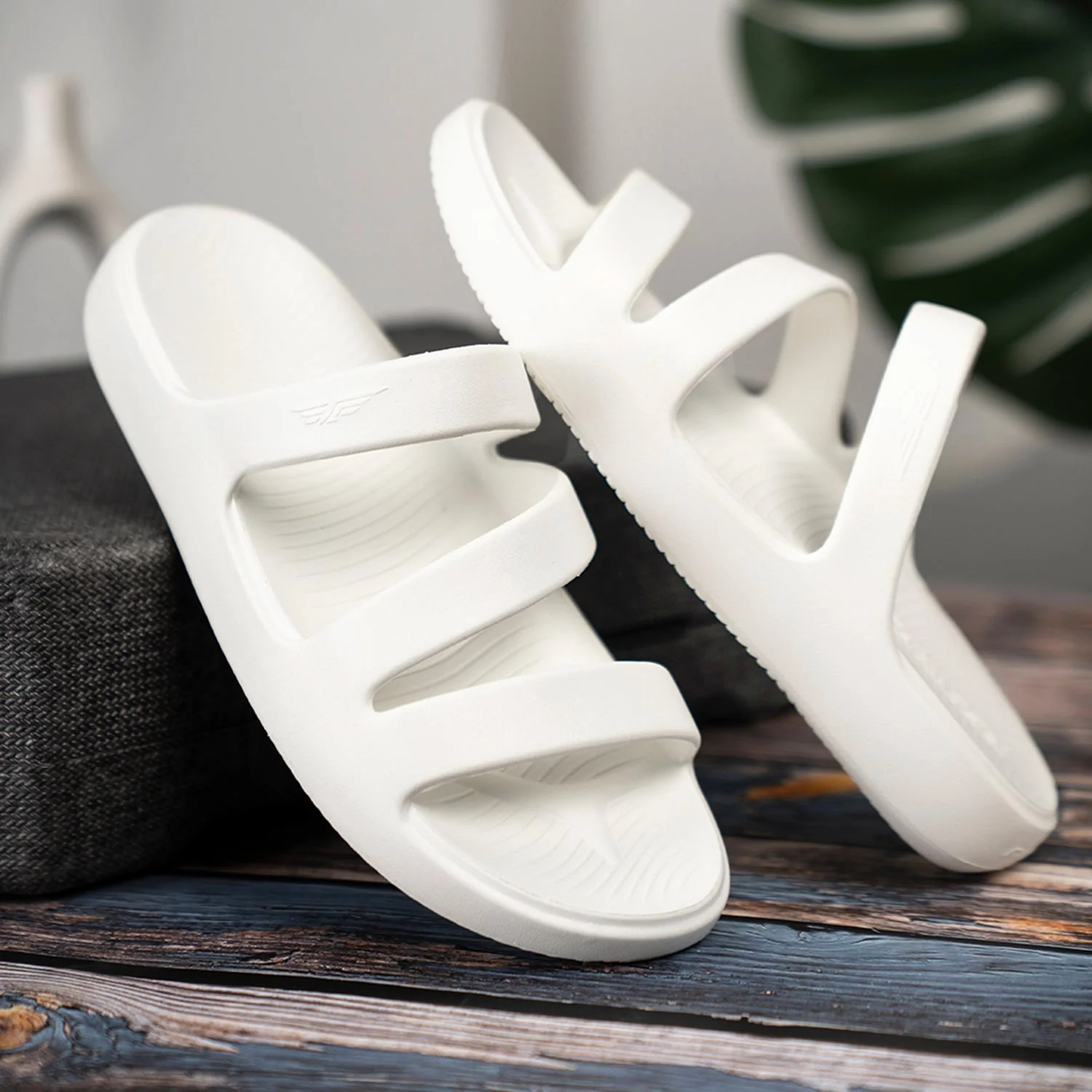 Women's Sliders for Lightweight Everyday Comfort - Image 6