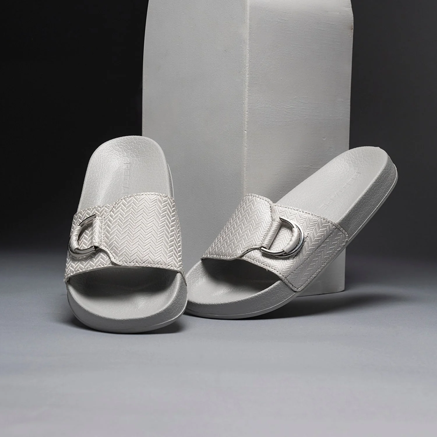 Womens Sliders in Light Grey | Casual Pool Sliders - Image 6