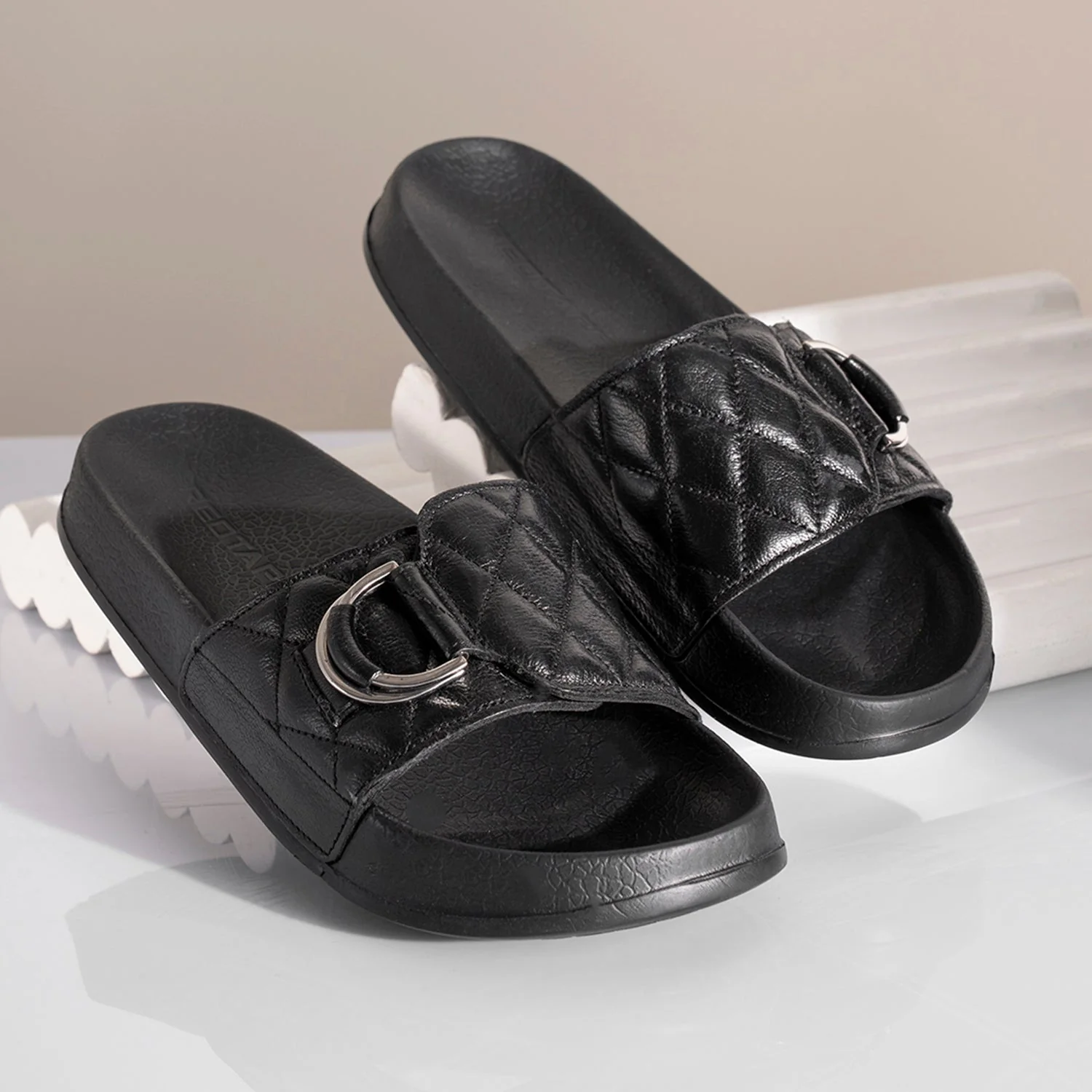 Women's Sliders  for Effortless Comfort - Image 6