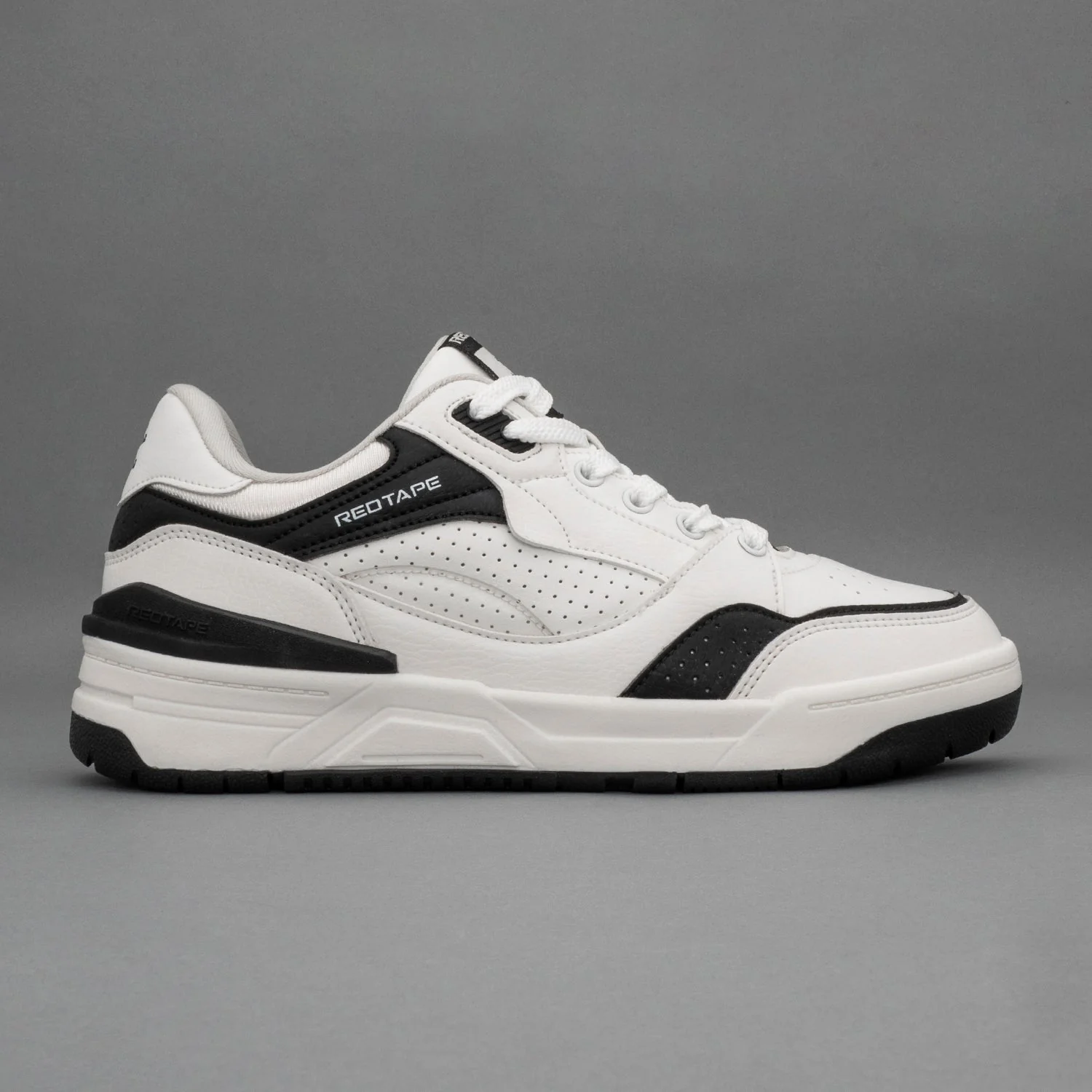 Women's  Sneakers for Everyday Street Style - Image 2