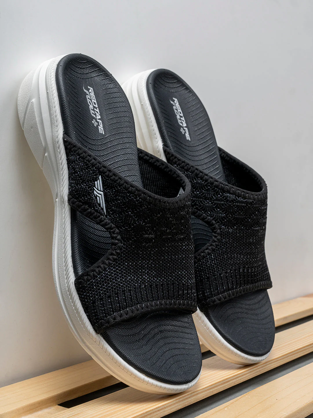 Womens-Sports-Sandals-in-Black-|-Casual-Wide-Strap-Sandals - Image 6