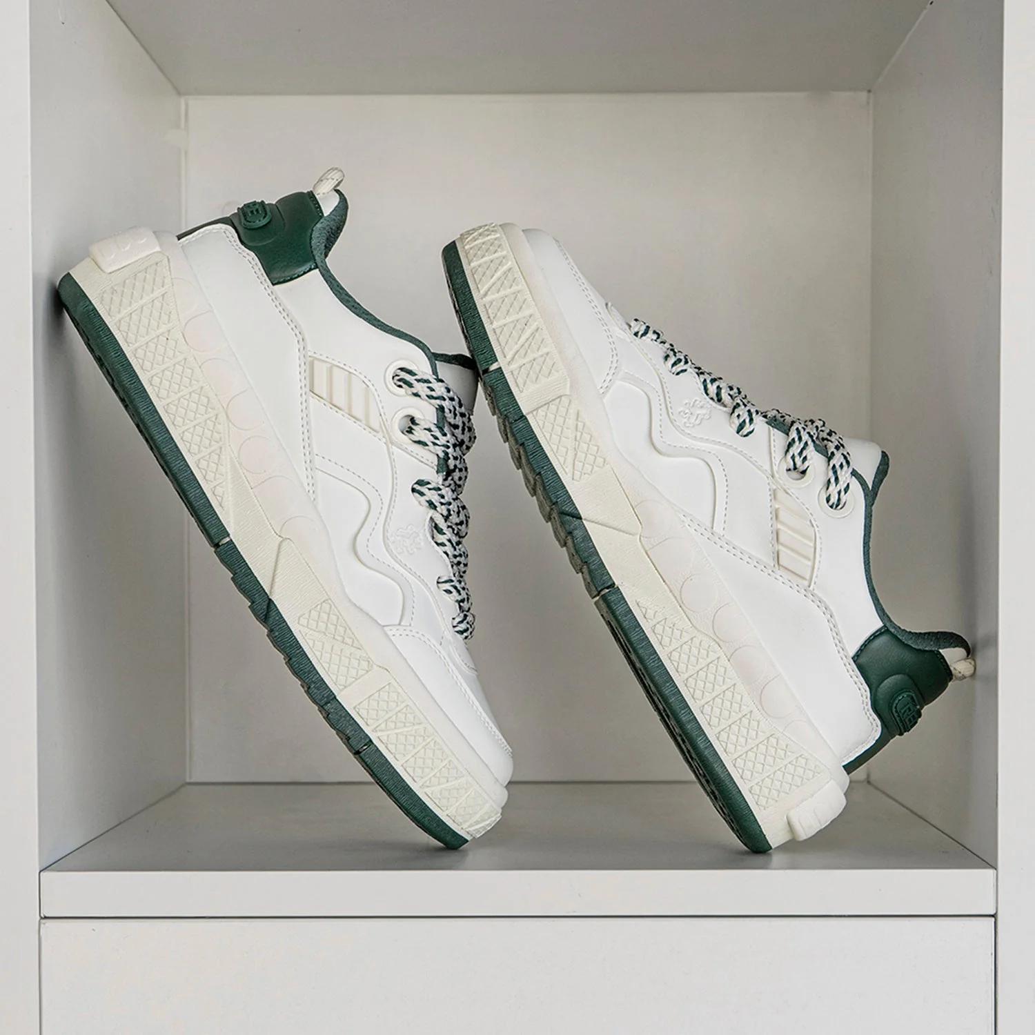 Women’s  Lifestyle Sneakers | For Everyday Style - Image 6
