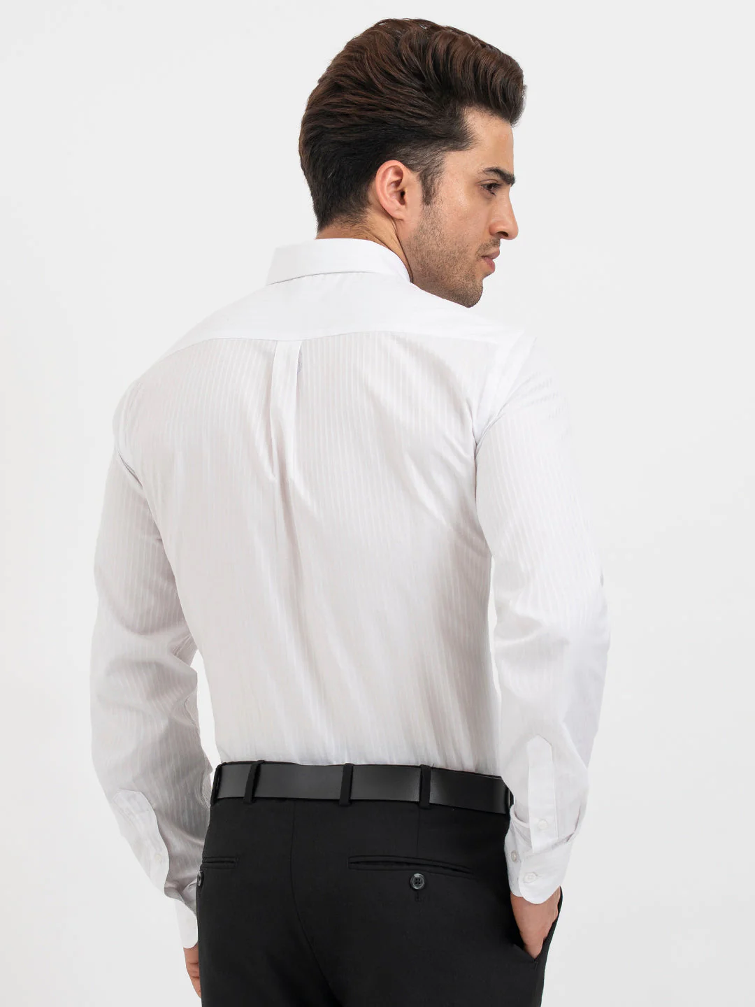Red Tape Dobby Striped White Shirt for Men - Image 3