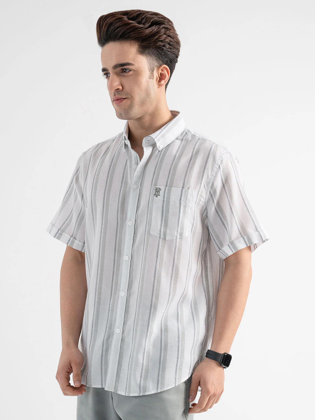 Men's Green Casual Half Sleeve Shirt - Image 2