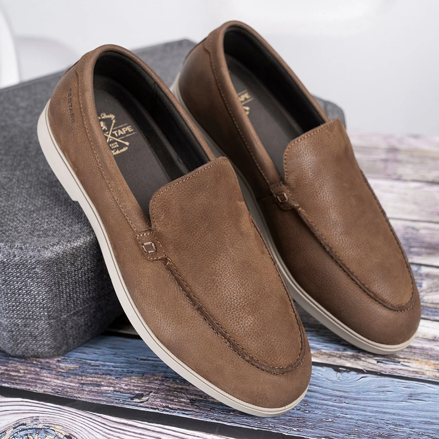 Men's Leather Loafers for Classic Formal Style - Image 6