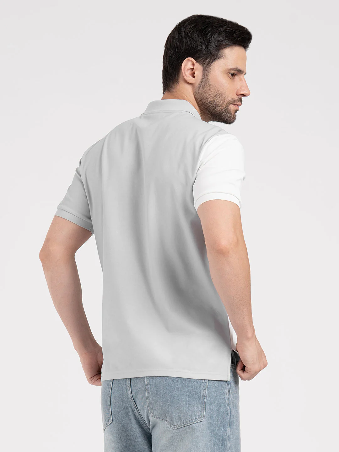 Mens T-Shirt for Casual Sporty Style - Image 3