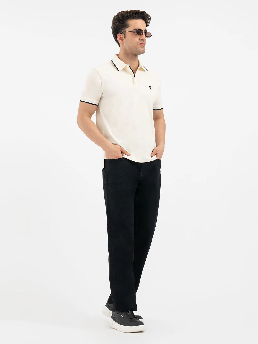 Red Tape Off White Polo T-Shirt for Men - Image 5