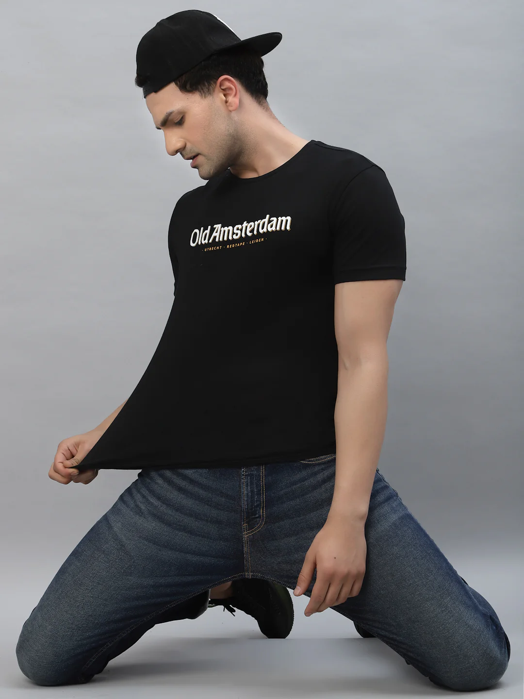 Black Graphic Print Pure Cotton Men's T-Shirt - Image 5