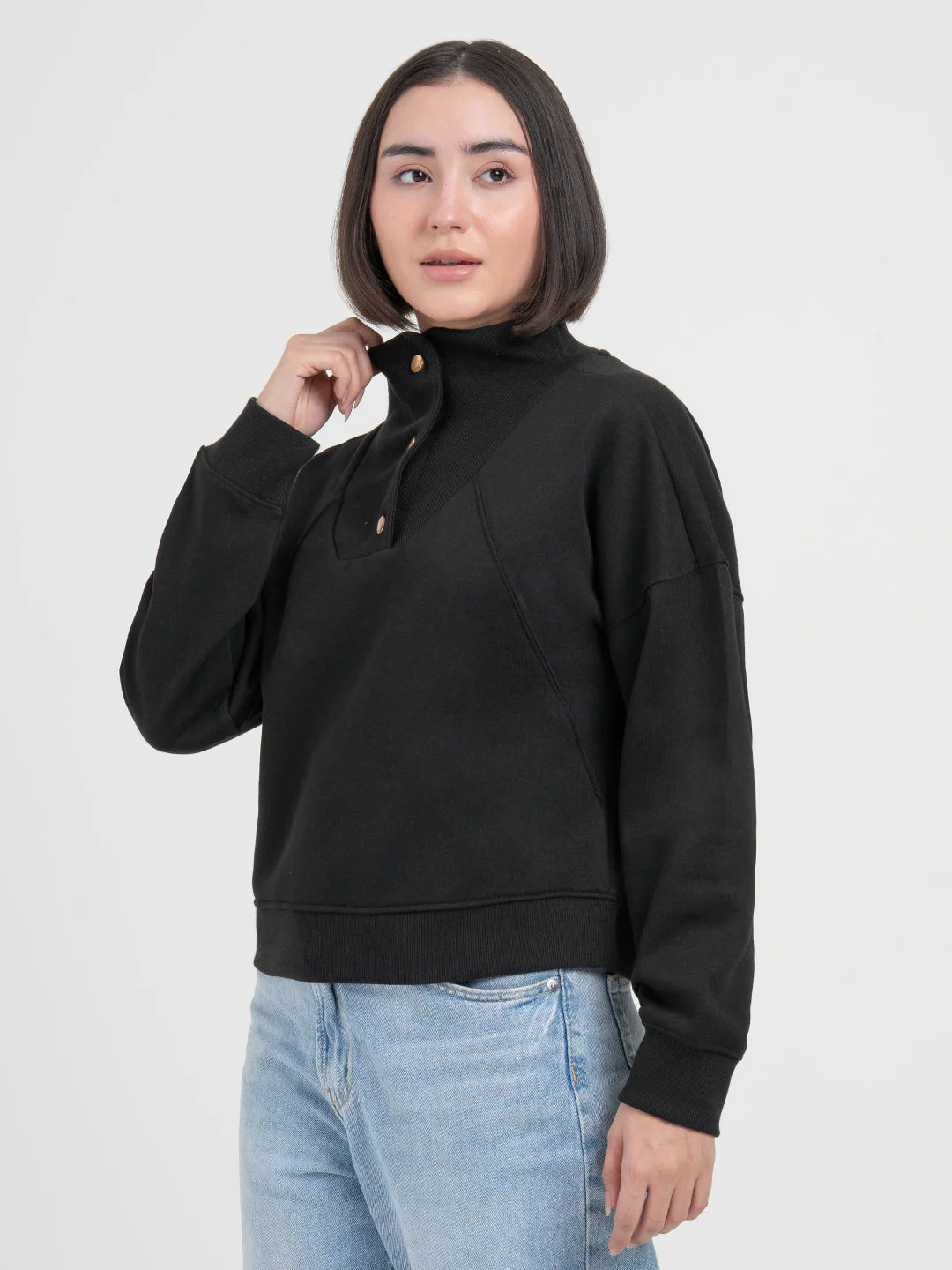 Black Sweatshirt for Women | Style for Elevated Casual Comfort - Image 4