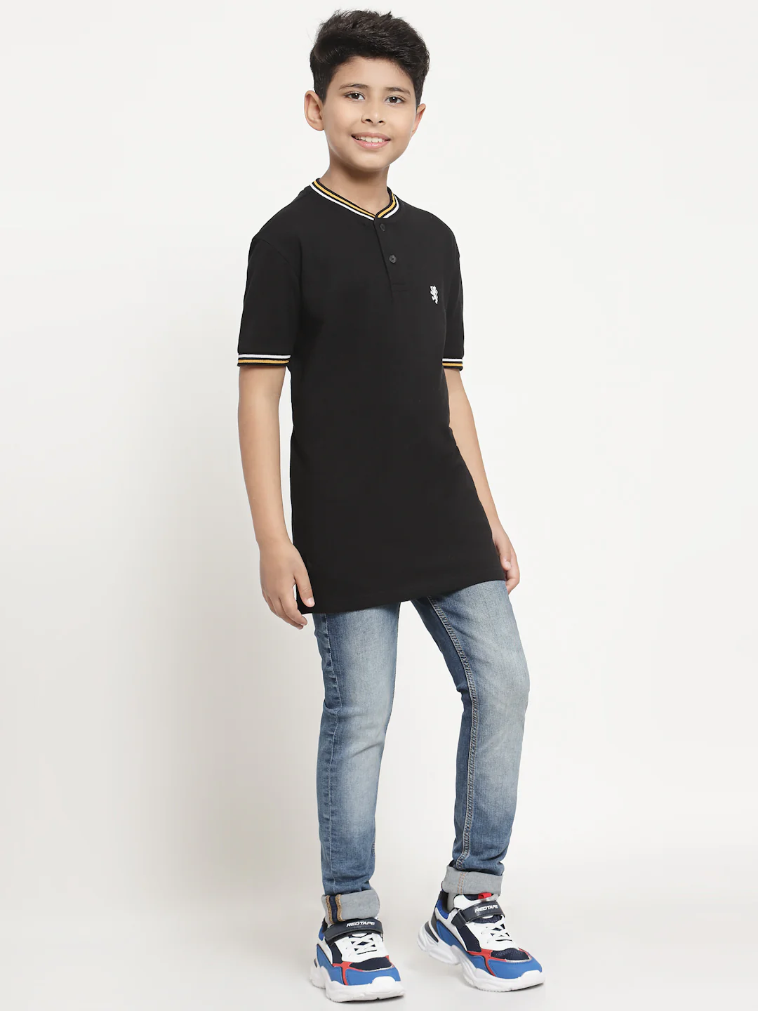 Boys Black Solid T-Shirt - Image 5