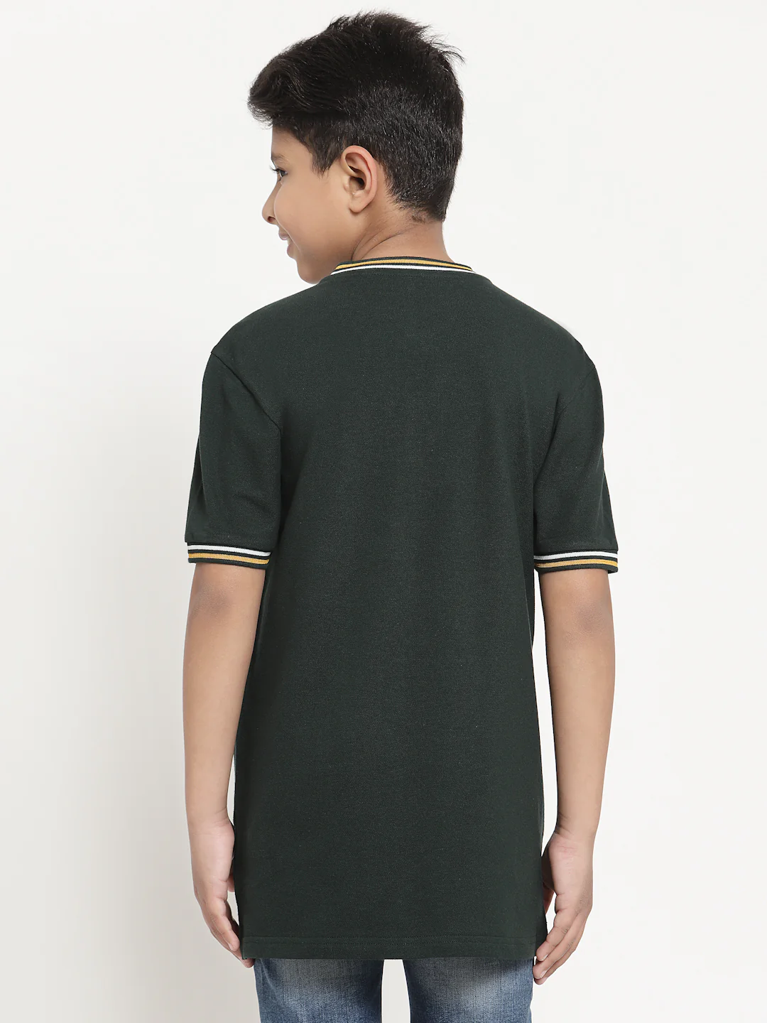 Boys Dark Green Solid T-Shirt - Image 3