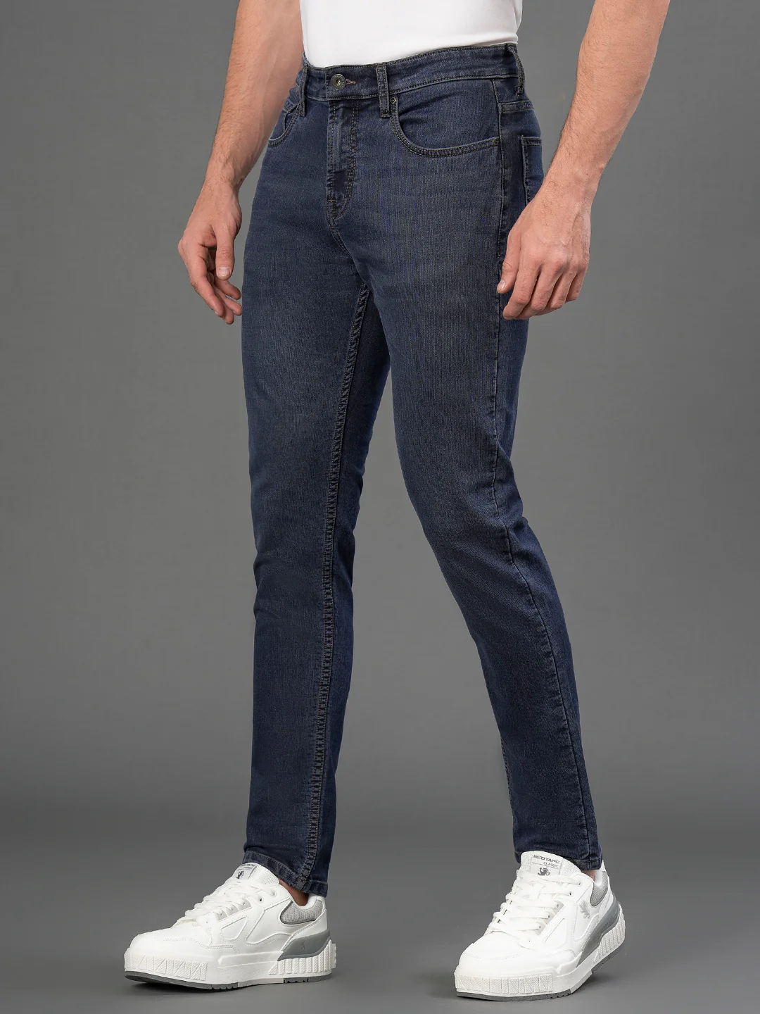 Classic Skinny Jeans for Men - Image 2