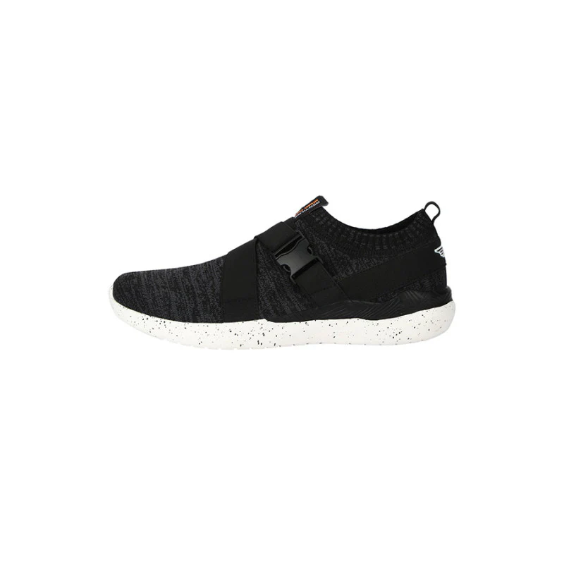 Men Black Walking Shoes - Image 4