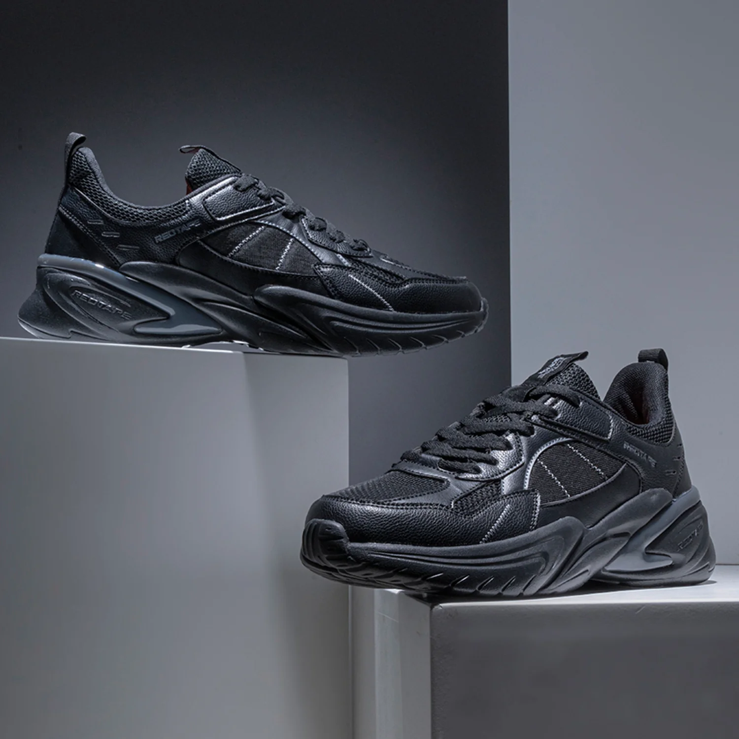 Men Black Walking Shoes - Image 6