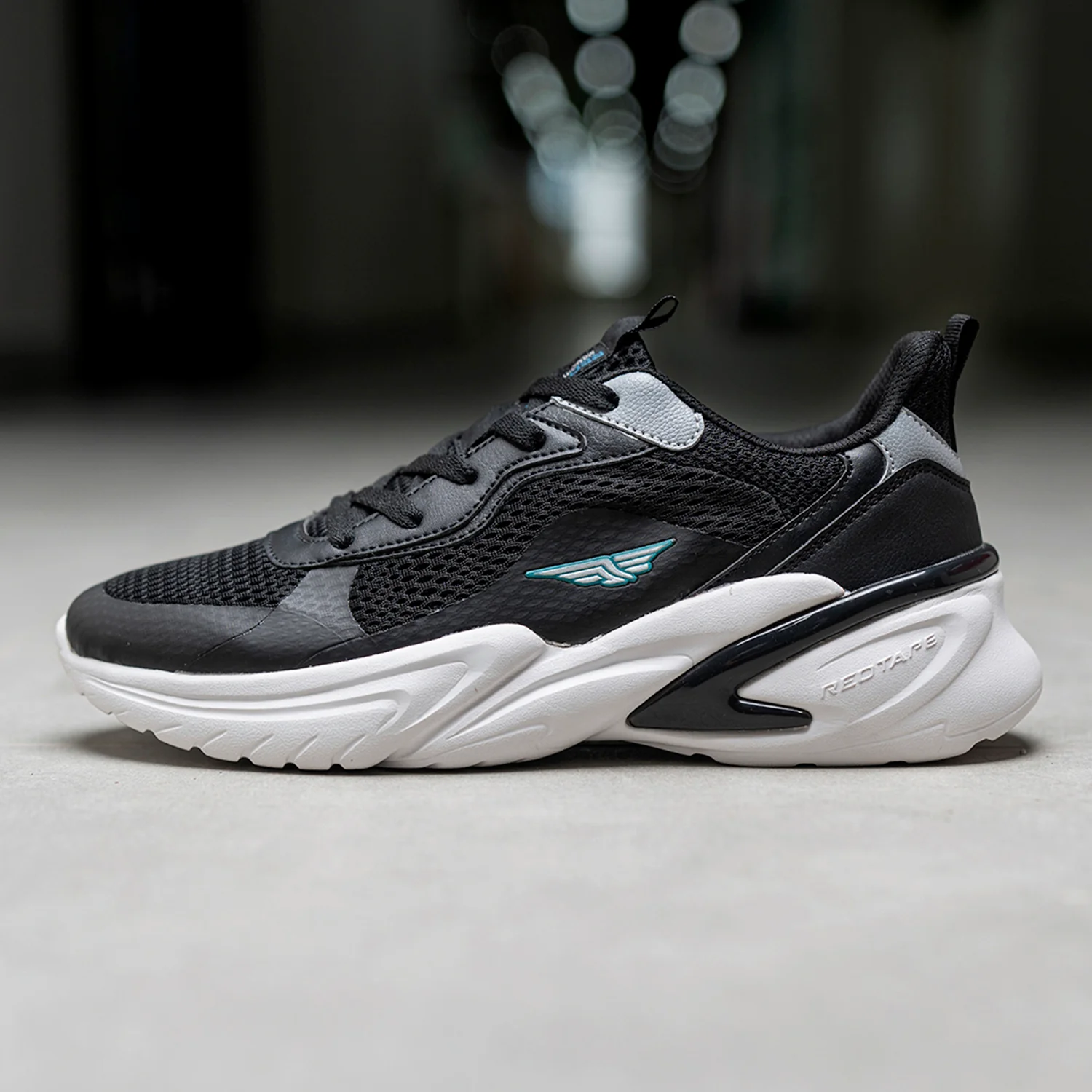 Men Black Walking Shoes - Image 6