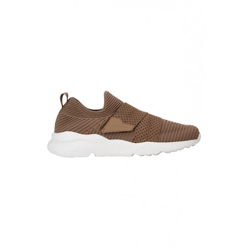 Men Camel Walking Shoes - Image 2