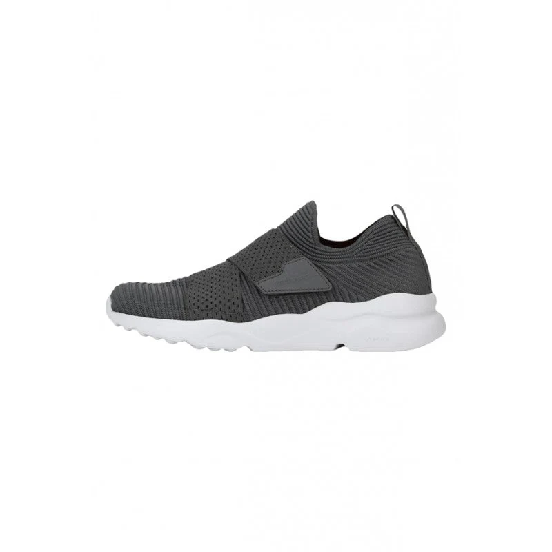 Men Grey Walking Shoes - Image 3