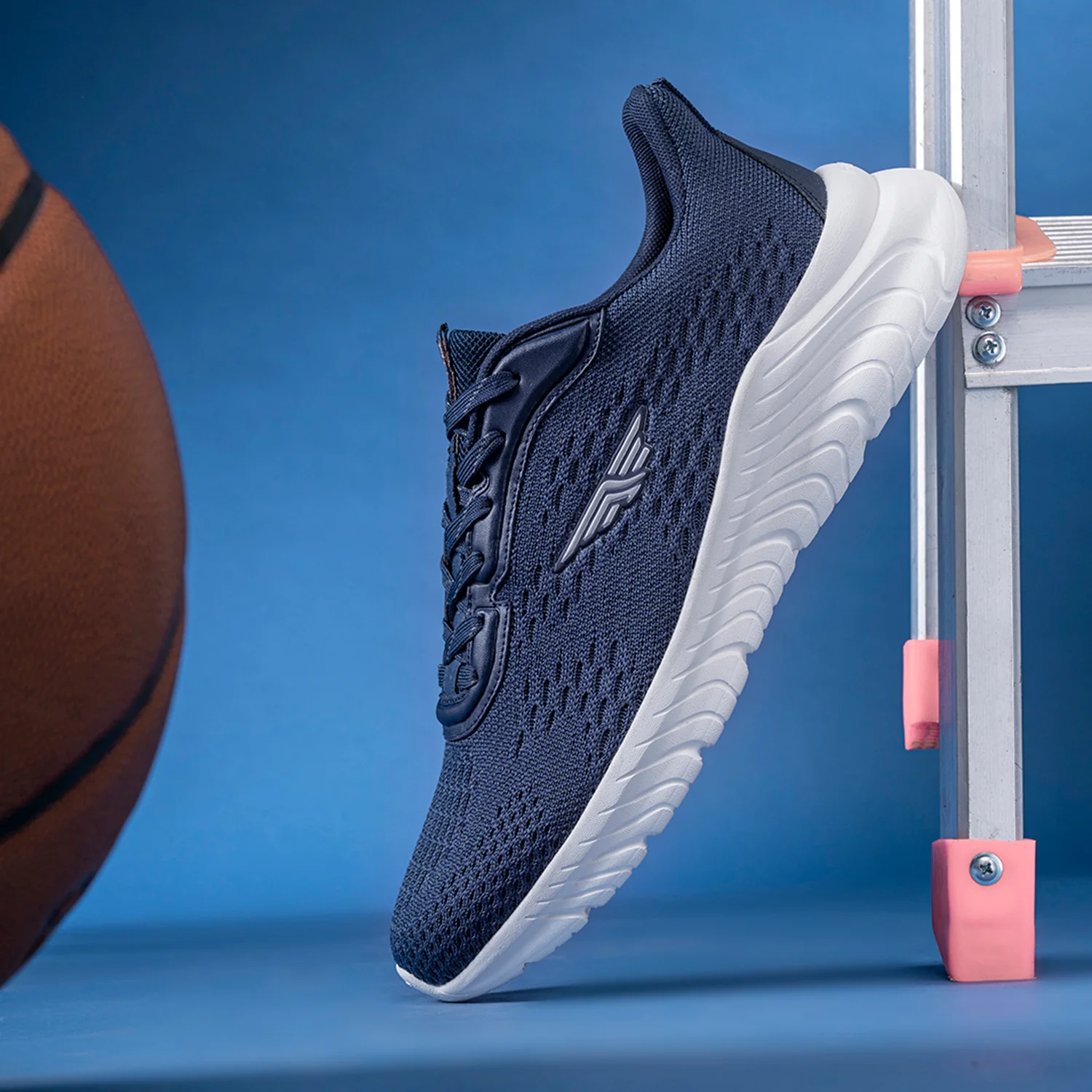 Men Navy  Walking Shoes - Image 6