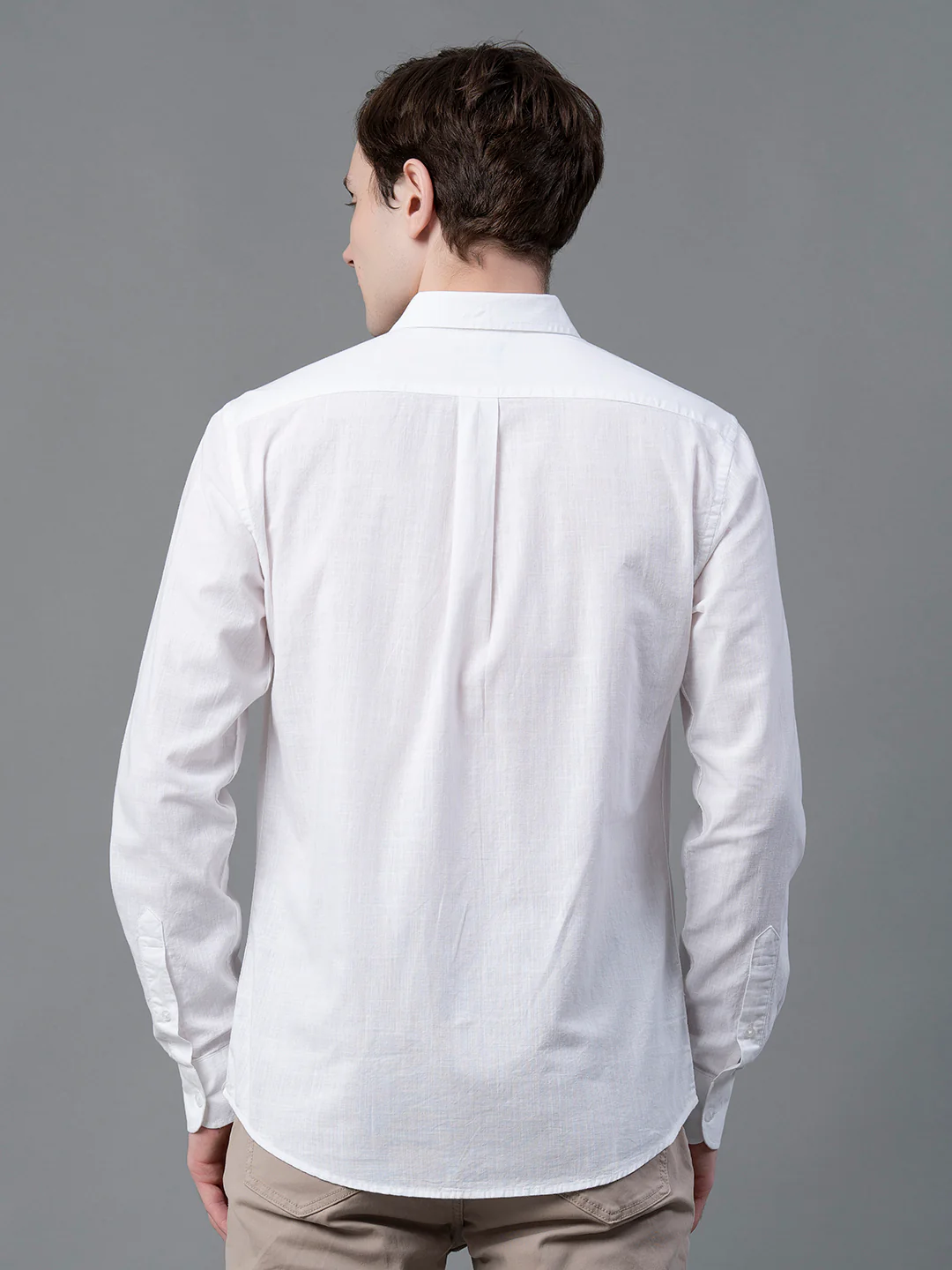 Men White Solid Shirts - Image 4