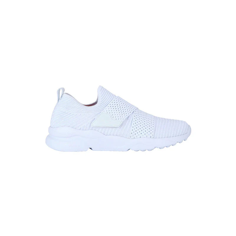 Men White Walking Shoes - Image 3