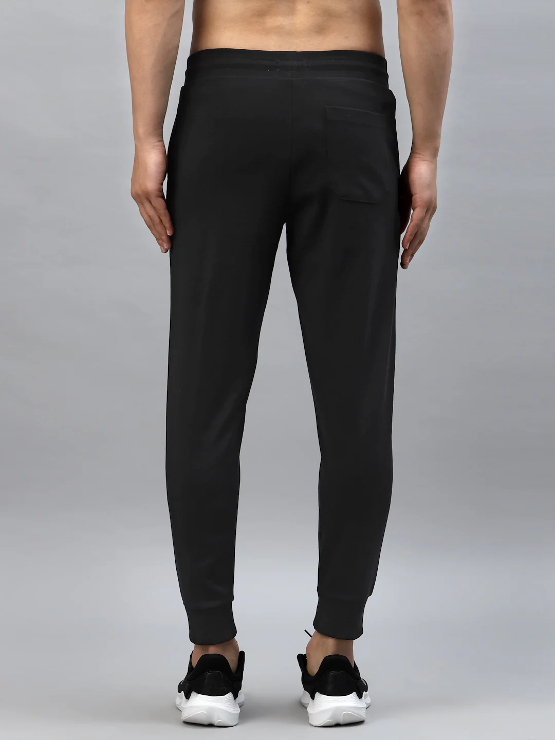 Men Black Activewear Joggers - Image 3